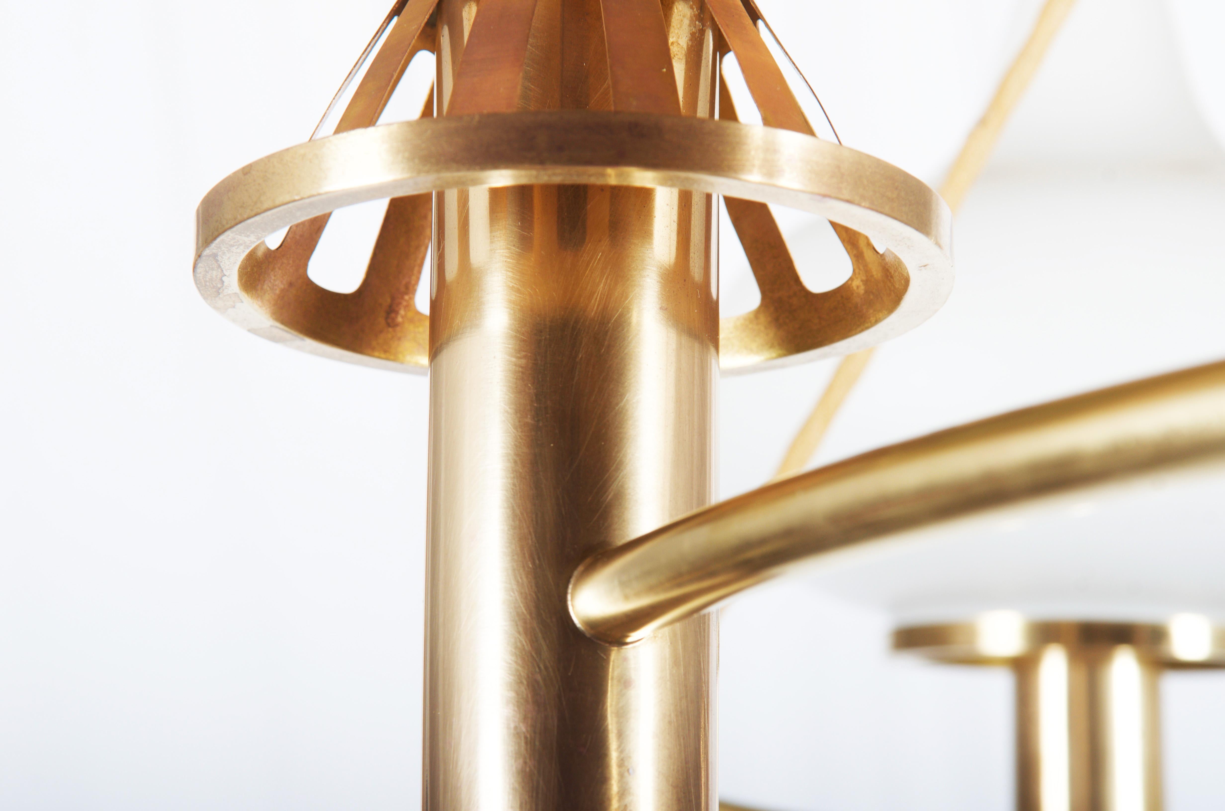 Lampadario di metà secolo di Mogens Hammer & Henning Moldenhawer per Louis Poulsen In condizioni ottime in vendita a Vienna, AT