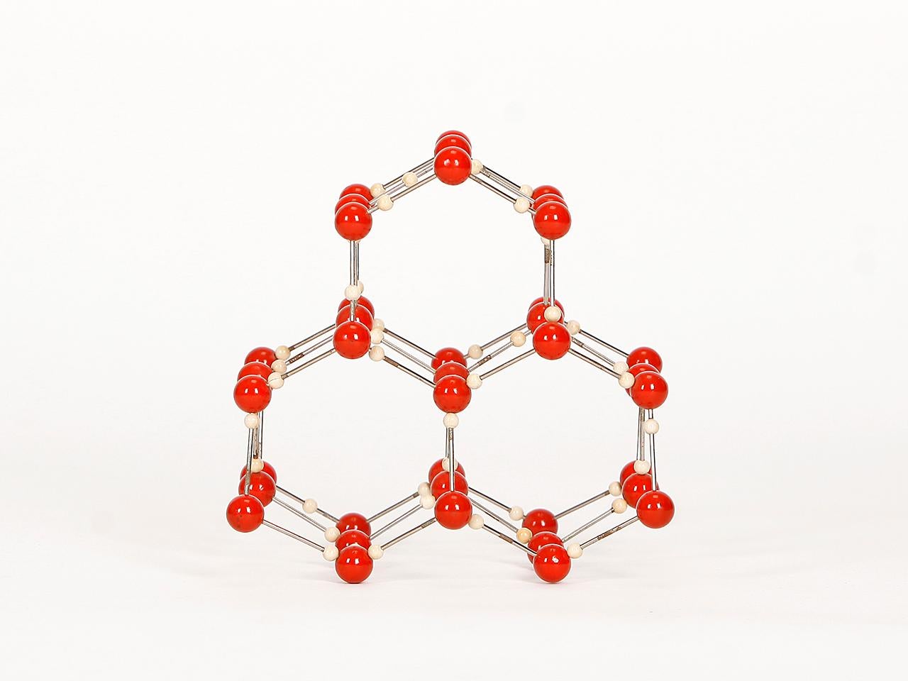 Midcentury Molecular Models Set from the 1950s, 7 Pieces For Sale 4