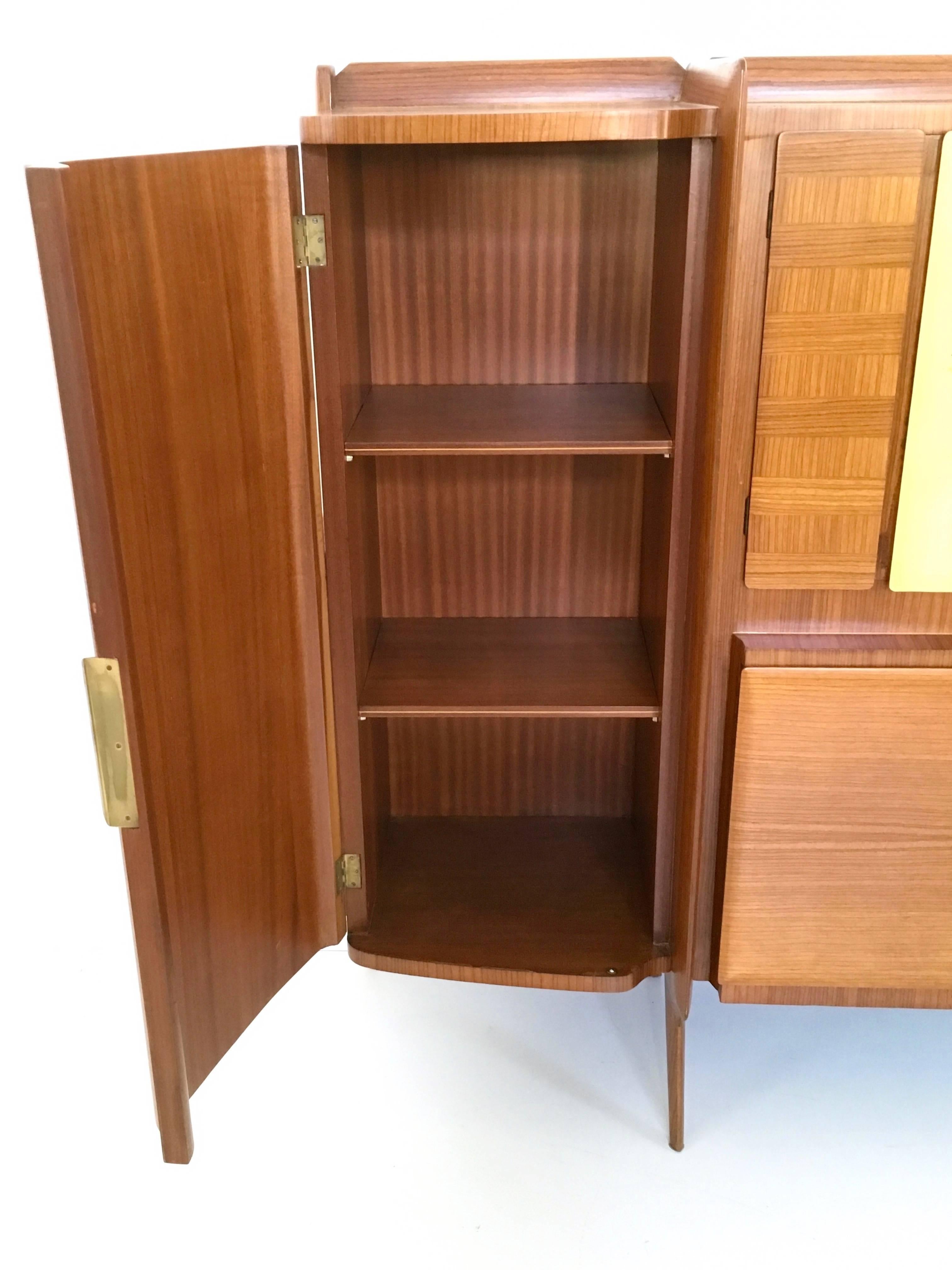Monumental Wooden Cabinet with Parchment Panels by Gio Ponti, Italy In Good Condition For Sale In Bresso, Lombardy