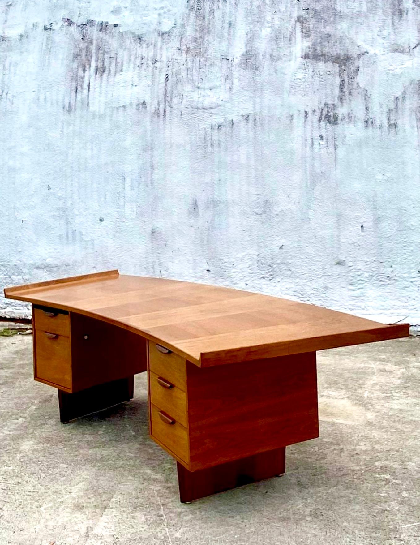 harvey probber desk