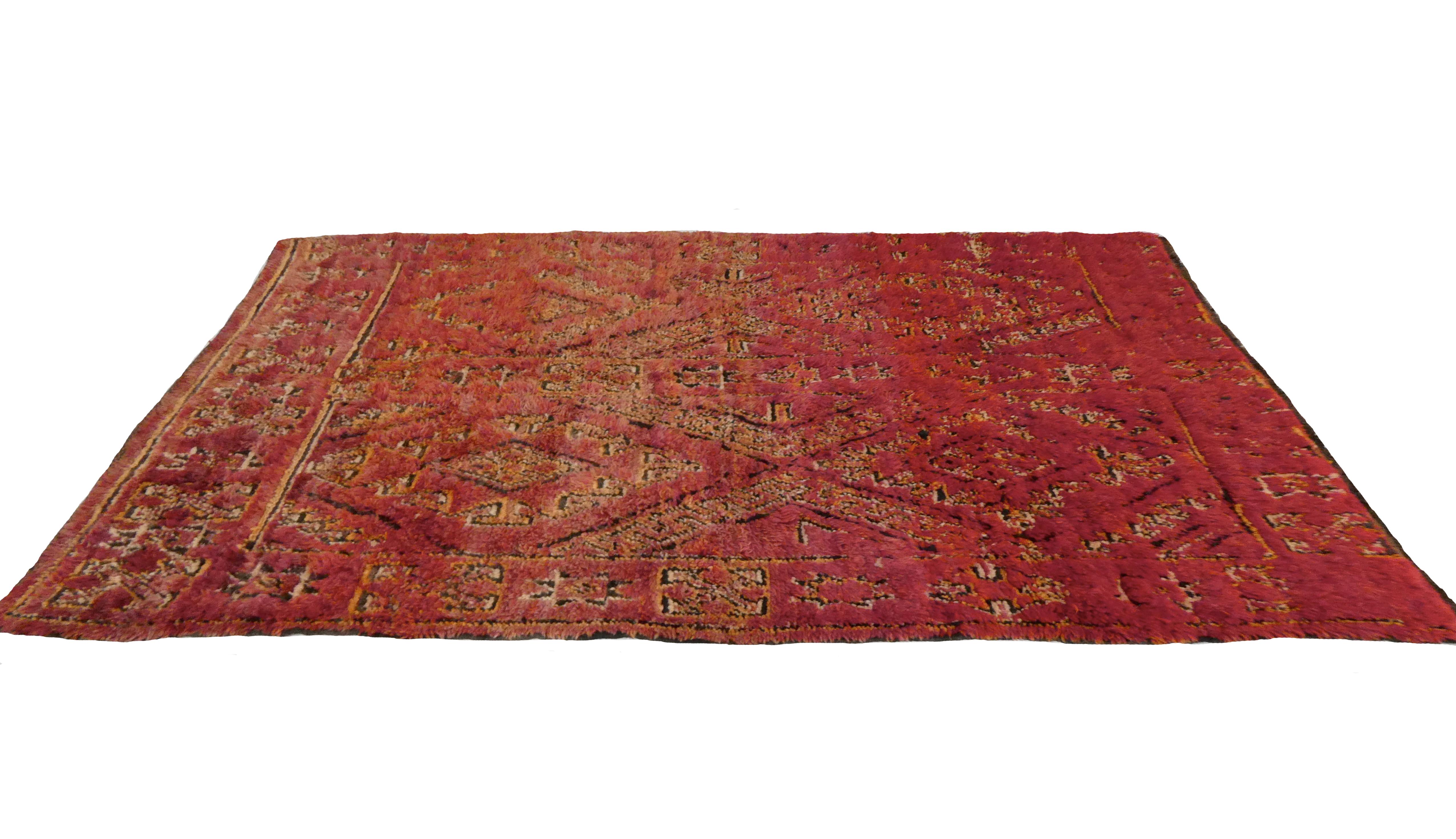 Midcentury Moroccan Beni M'Guild Wool Rug For Sale 5