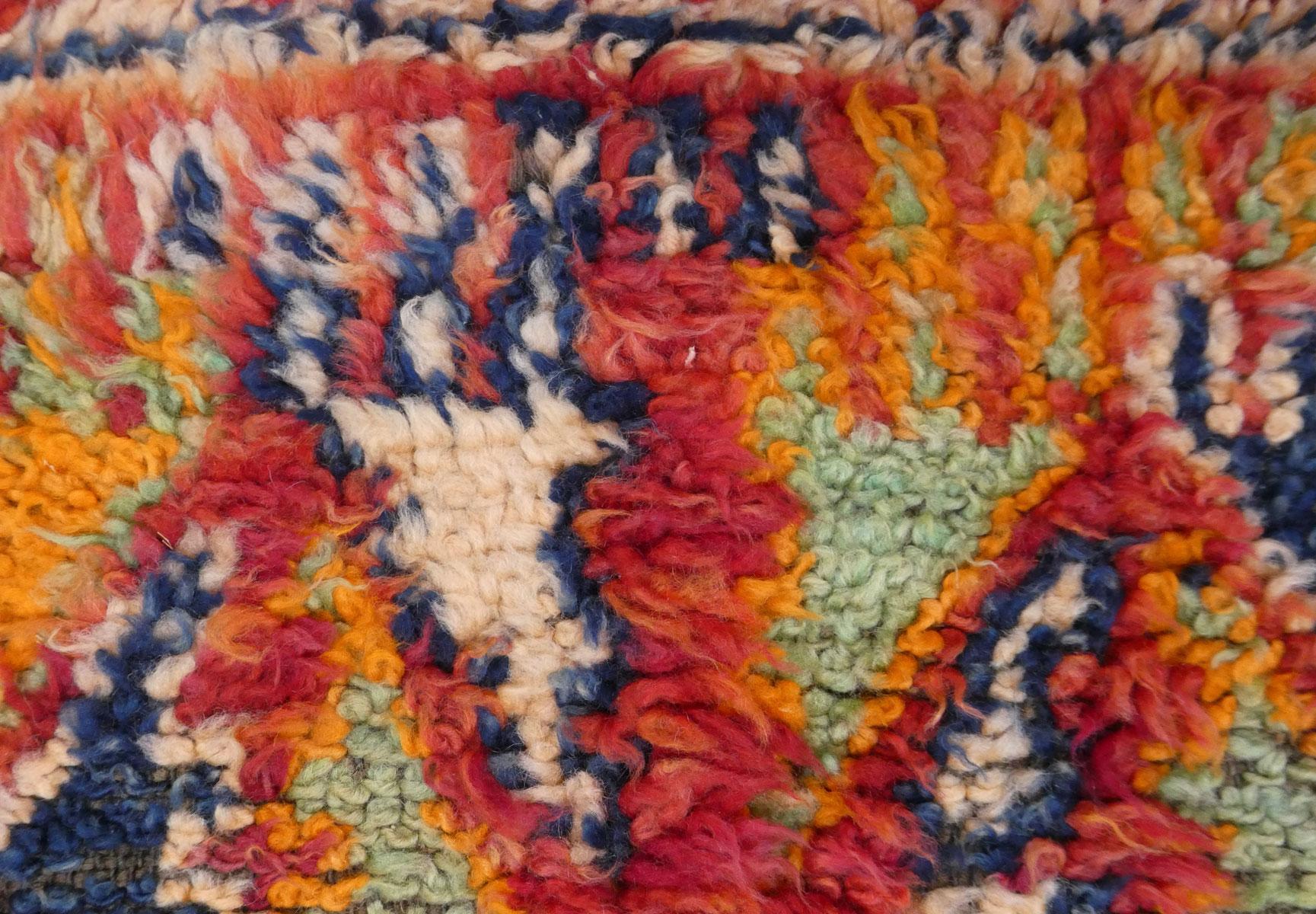 Midcentury Moroccan Zayane Wool Rug  6'6 X 9'8 For Sale 4