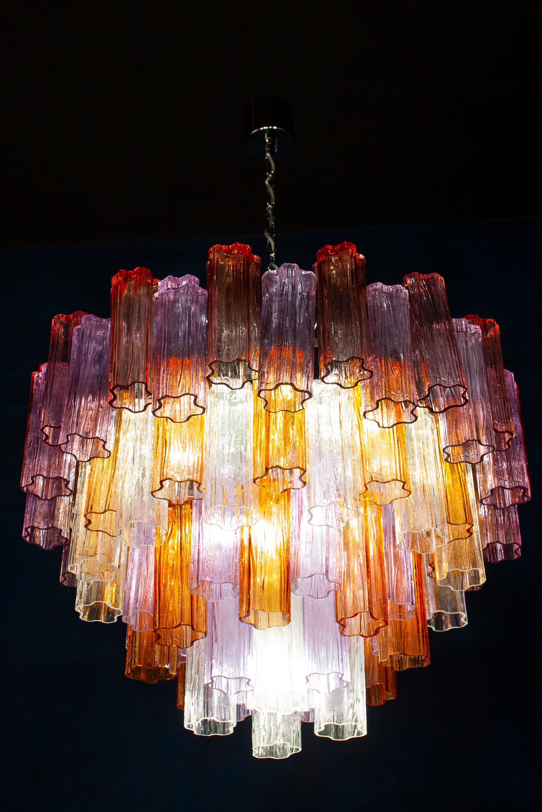 Mid-Century Multicolored Murano Glass Tronchi Chandelier In Excellent Condition In Rome, IT