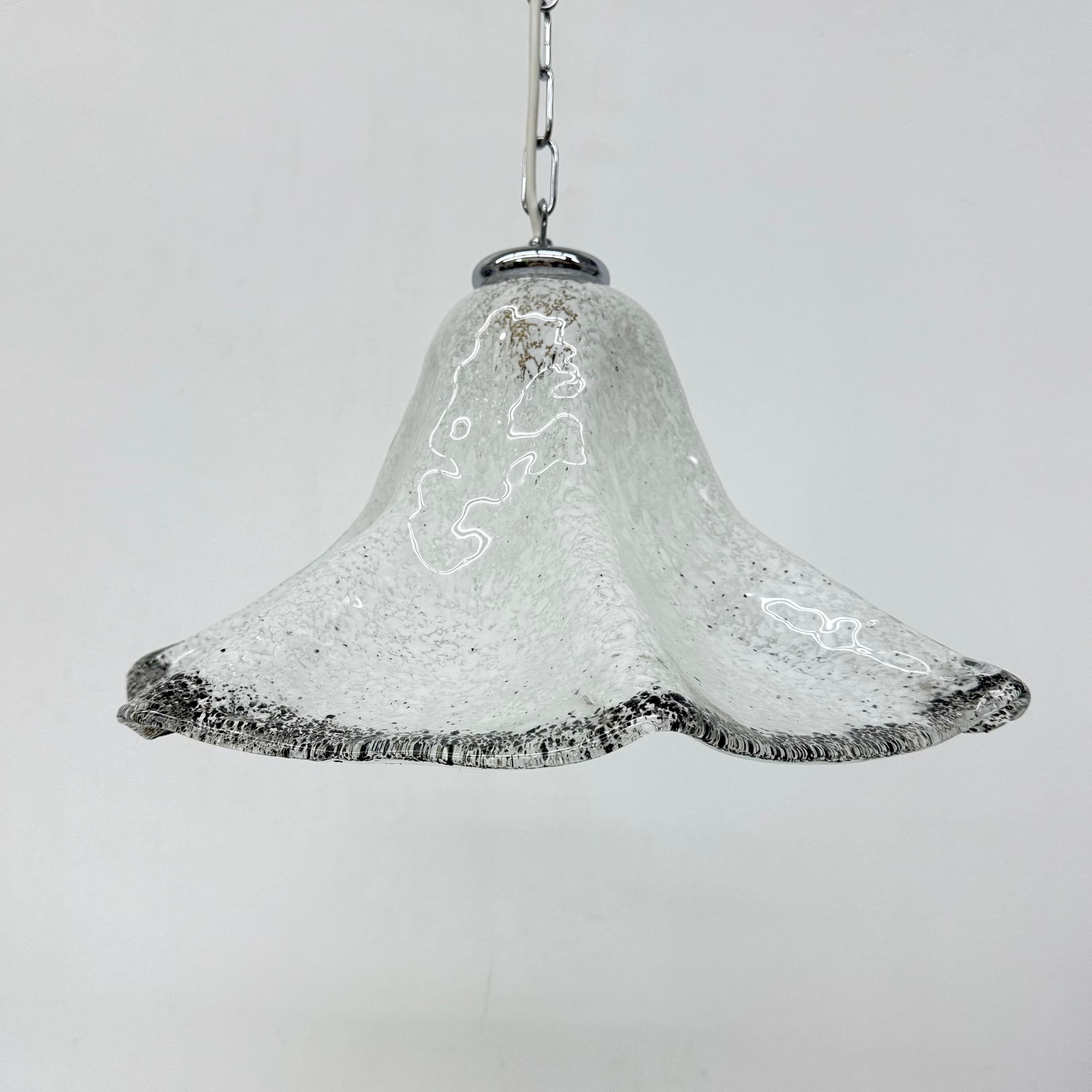 Lampada a sospensione in vetro di Murano del Medioevo di Mazzega Murano , anni '70 in vendita 8