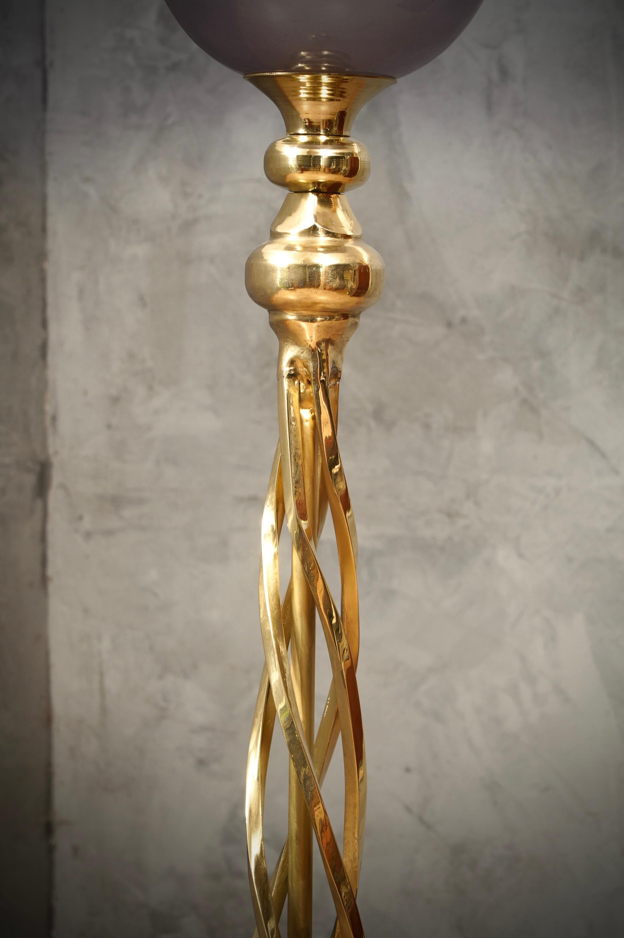 MidCentury Murano Glass and Brass Floor Lamp, 1970 im Zustand „Gut“ im Angebot in Rome, IT