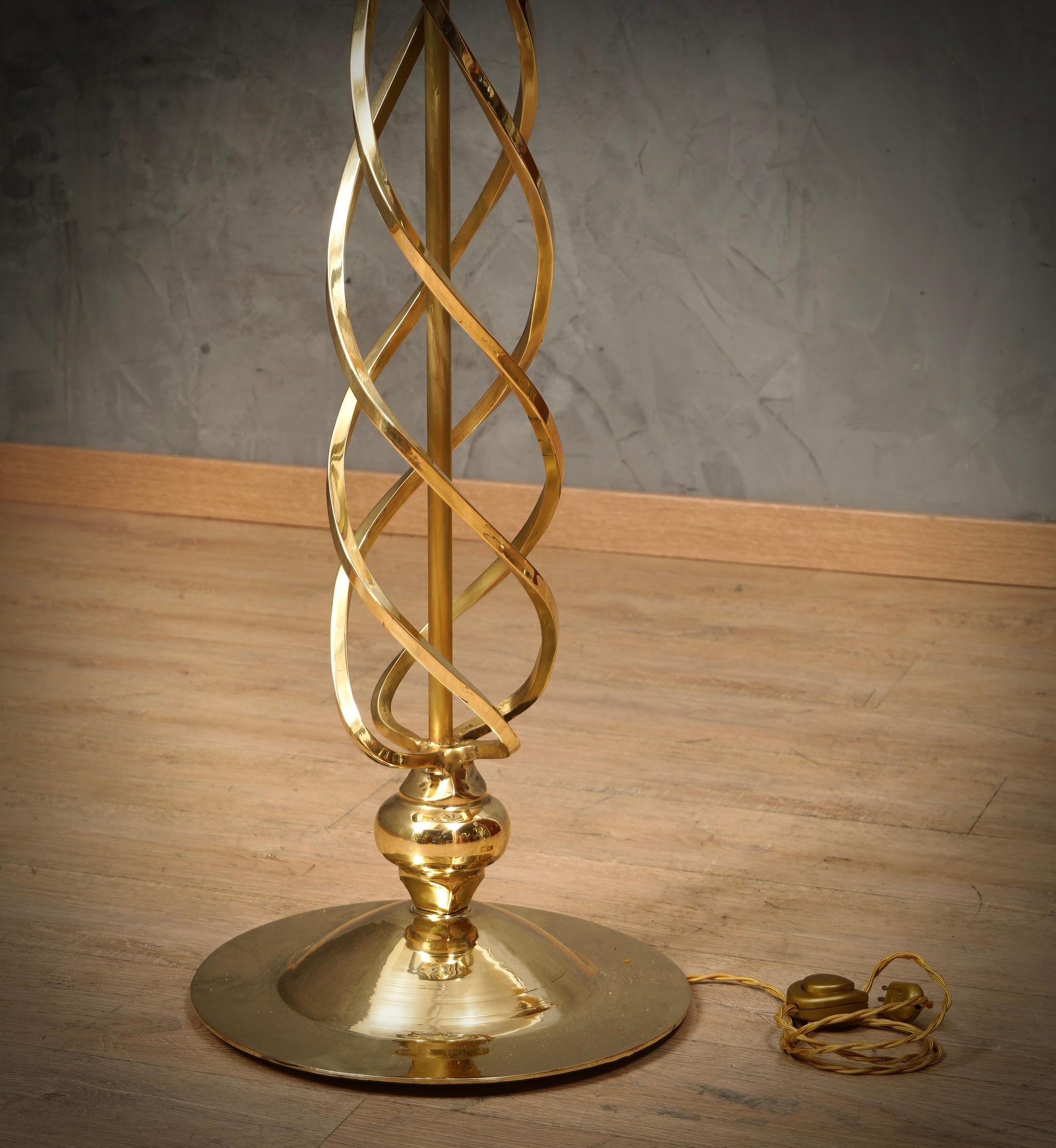 MidCentury Murano Glass and Brass Floor Lamp, 1970 im Angebot 1