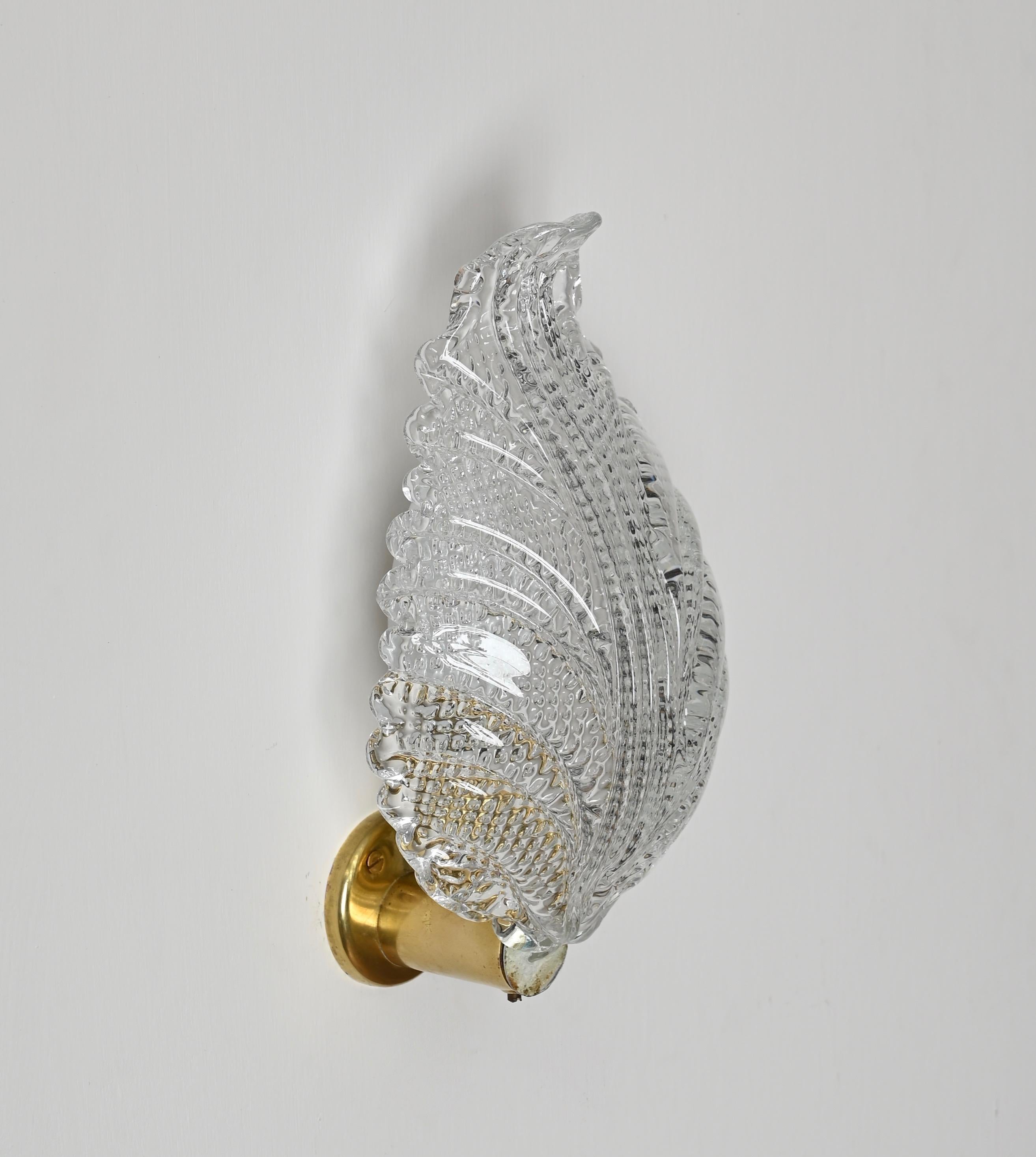 Wandleuchter aus Muranoglas und Messingblättern von Barovier, Italien 1950er Jahre im Angebot 7