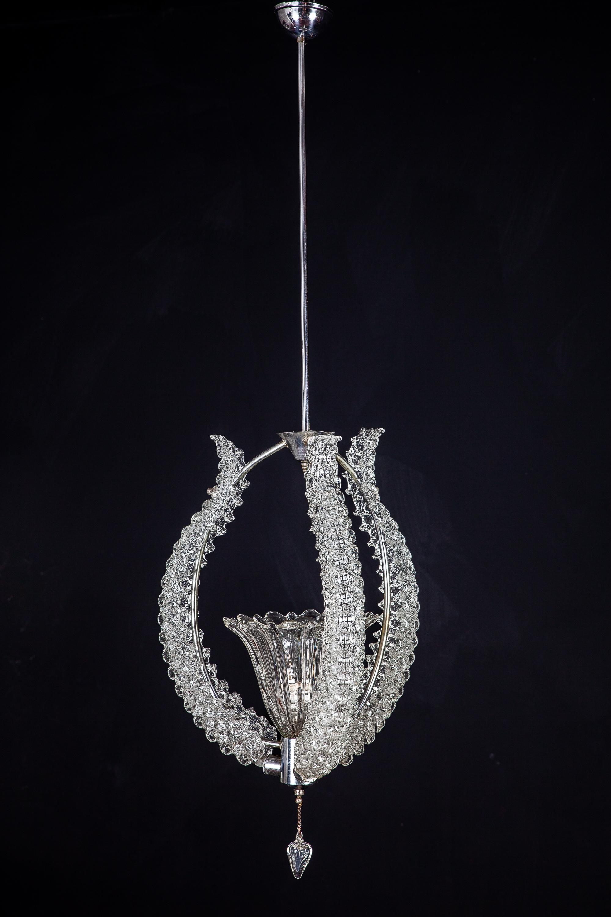 Italian Midcentury Murano Glass Elegant Chandelier by Ercole Barovier, 1940s For Sale