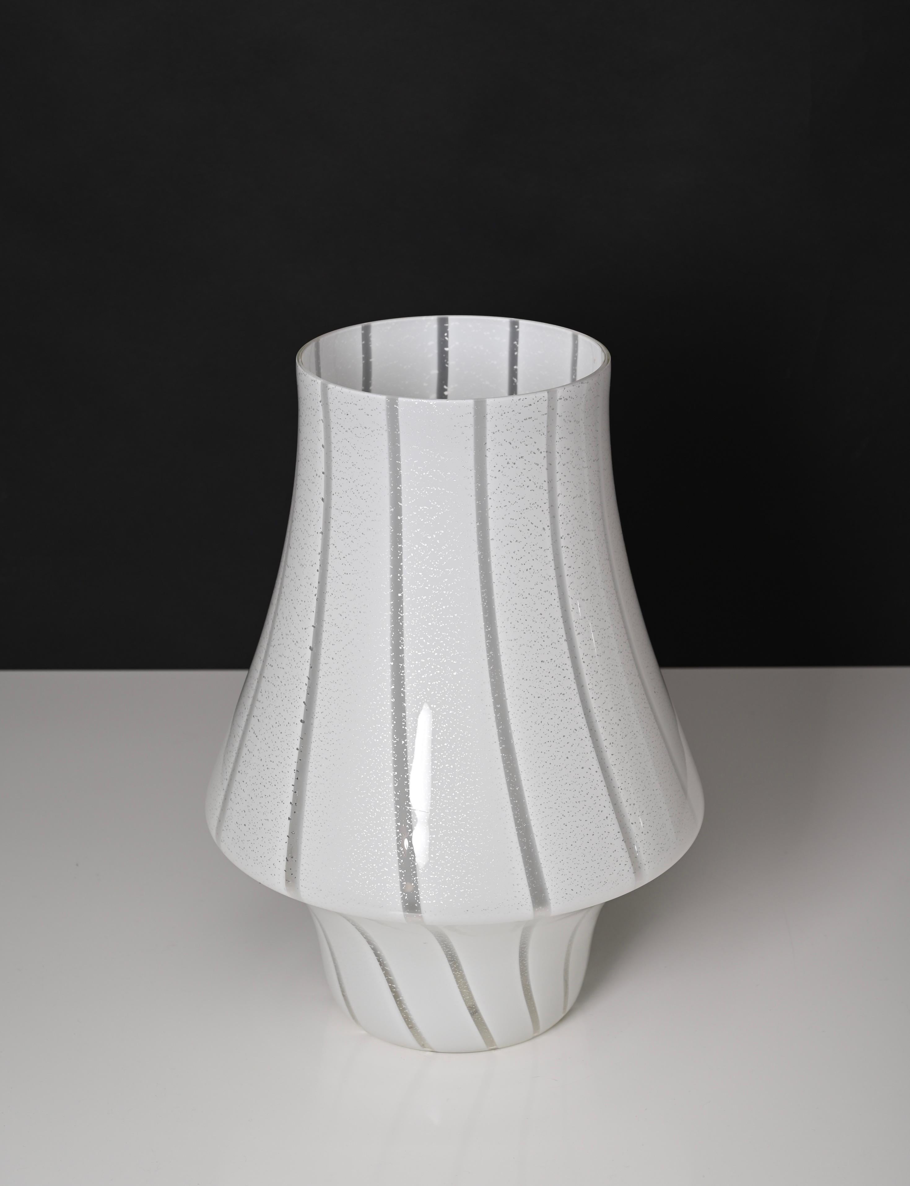 Midcentury Murano Glass Italian Mushroom-Shaped Table Lamp, 1970s For Sale 7