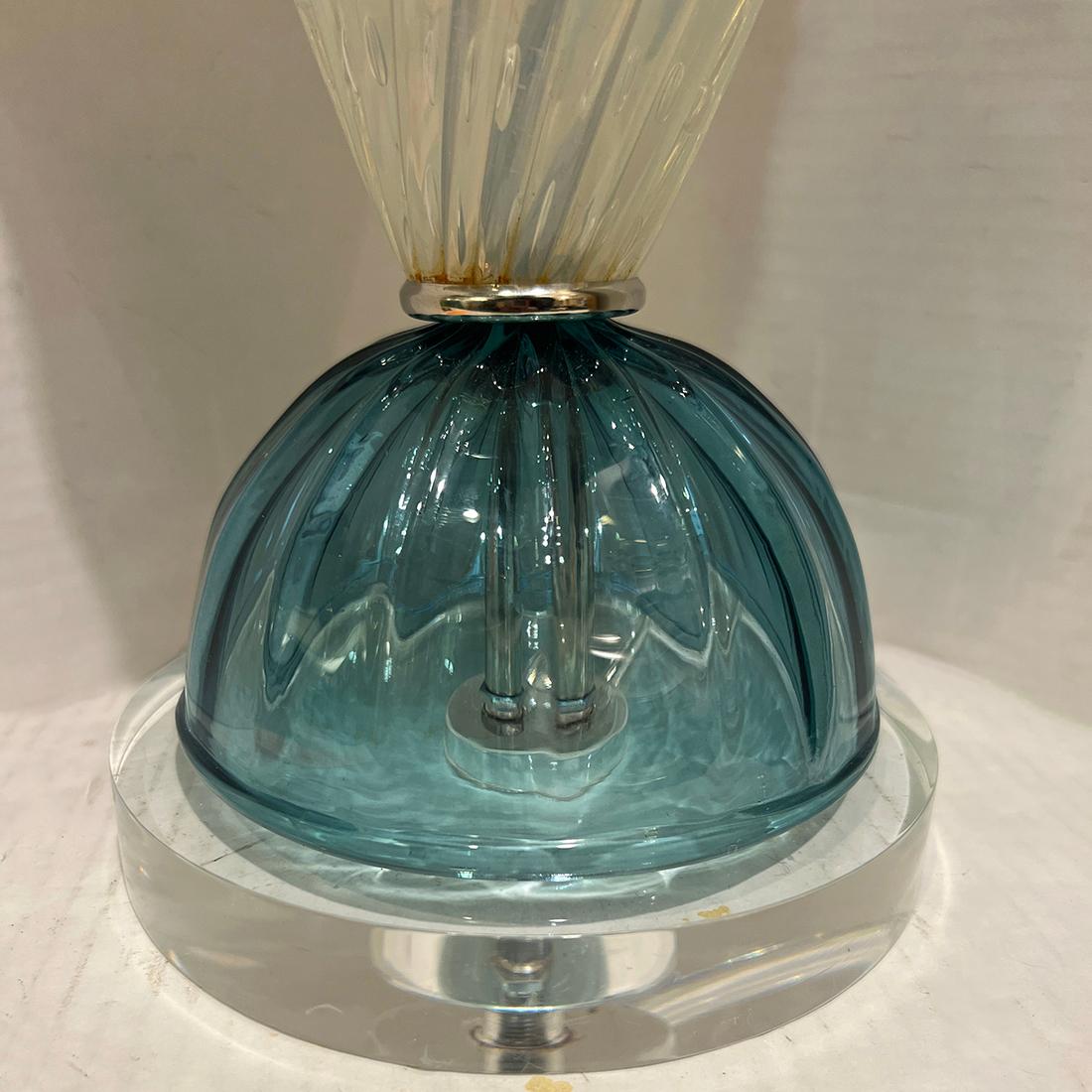 Lámpara de cristal de Murano de mediados de siglo mediados del siglo XX en venta