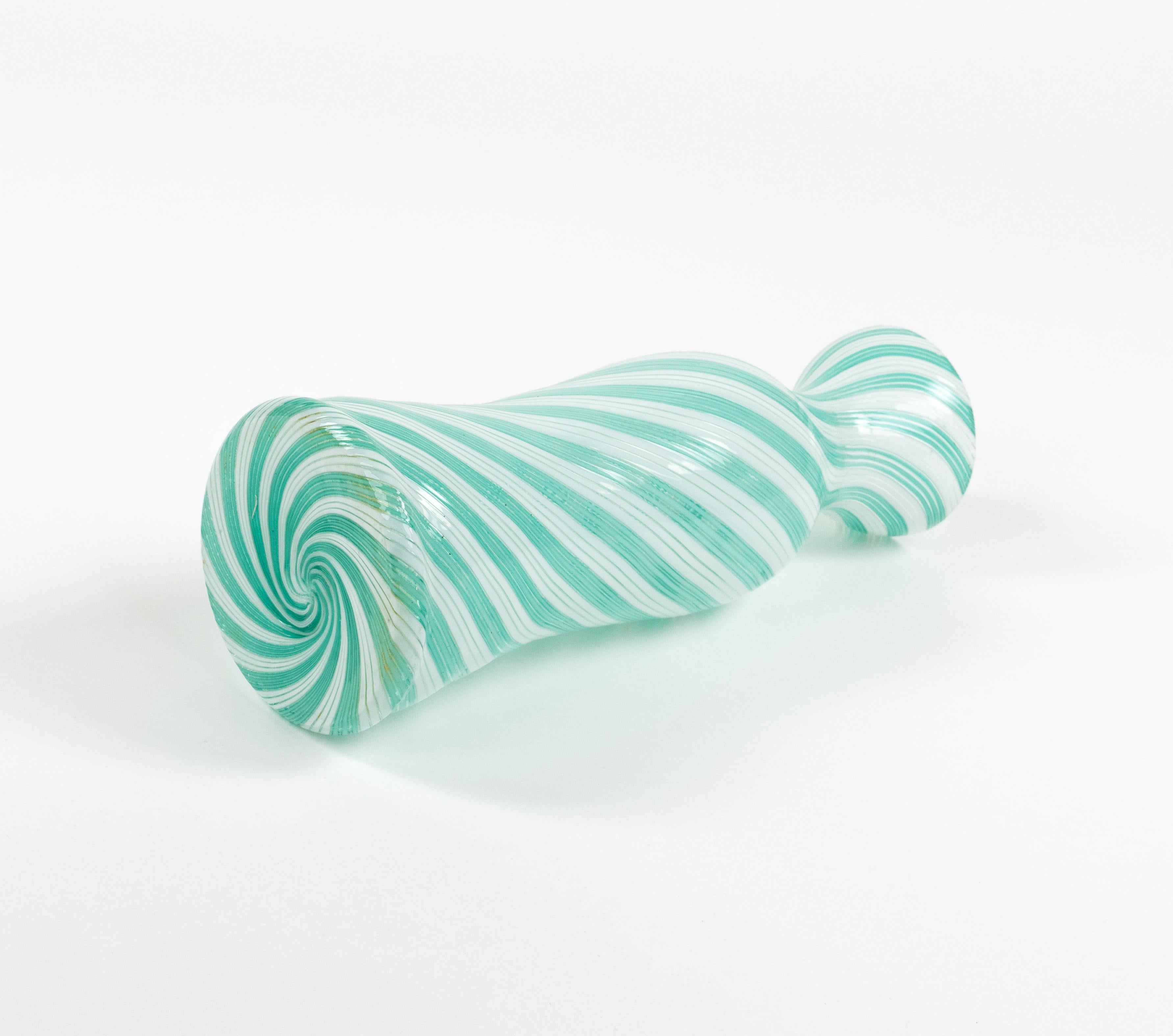 Midcentury Murano Glass Vase by Dino Martens for Aureliano Toso, Italy 1950s For Sale 3