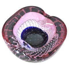 Bol en verre d'art géométrique de Murano du milieu du siècle dernier, rose, violet et bulles, de Galliano Ferro
