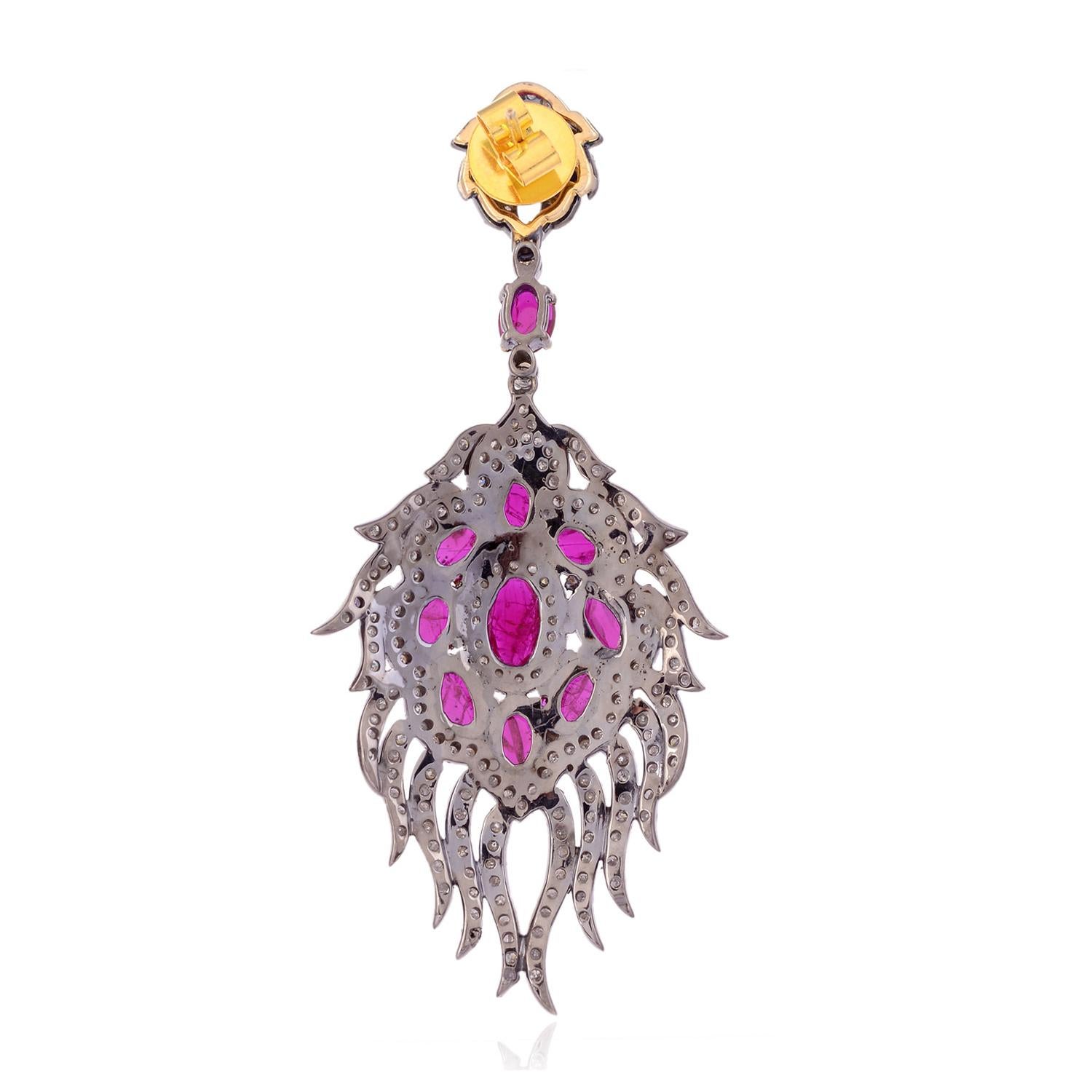 Cluster-Ohrringe mit natürlichem Rubin und Diamanten aus der Jahrhundertmitte für Damen oder Herren im Angebot