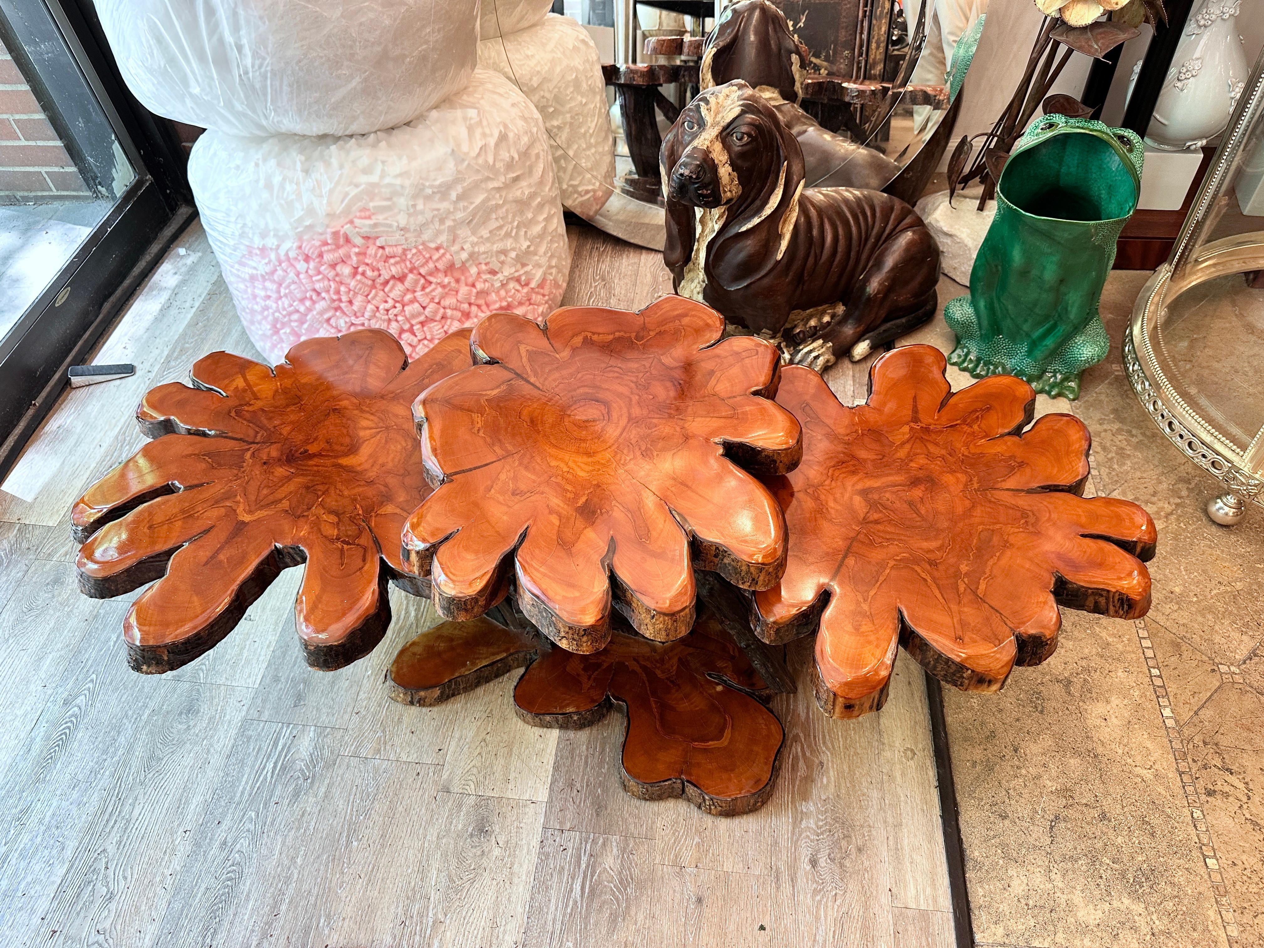 Table basse en bois naturel du milieu du siècle en vente 1