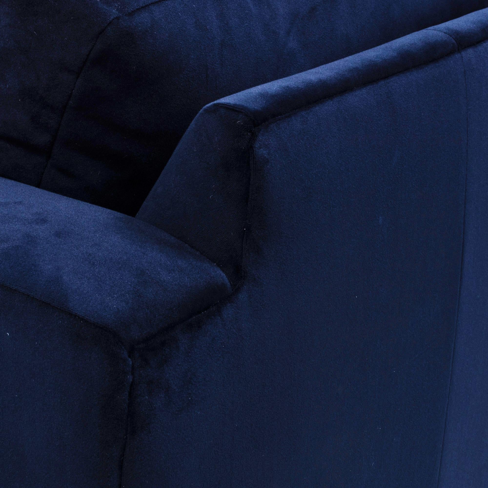 Midcentury Navy Velvet Three-Seat Sofa by Milo Baughman 3
