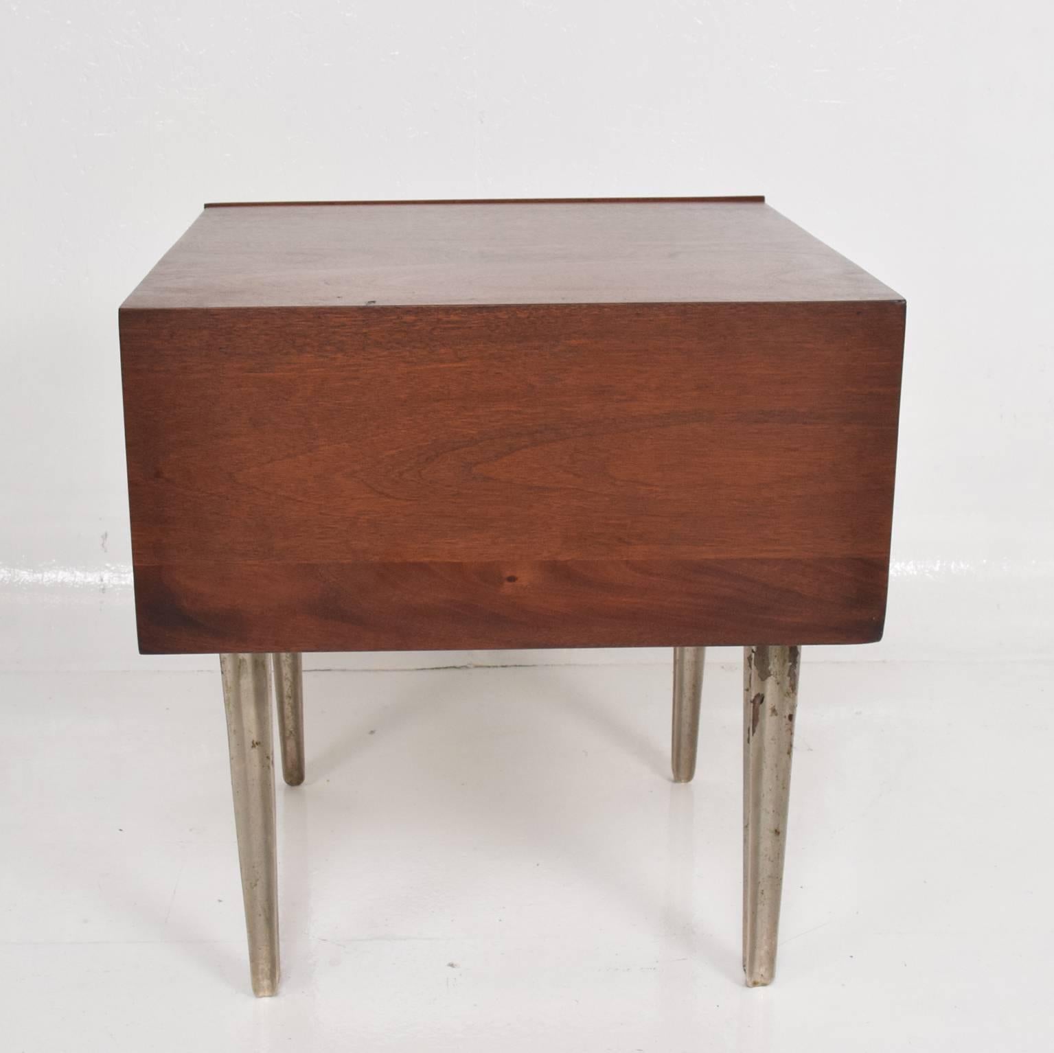 Midcentury Nightstand by Edmond J. Spence, 1950s In Good Condition In Chula Vista, CA