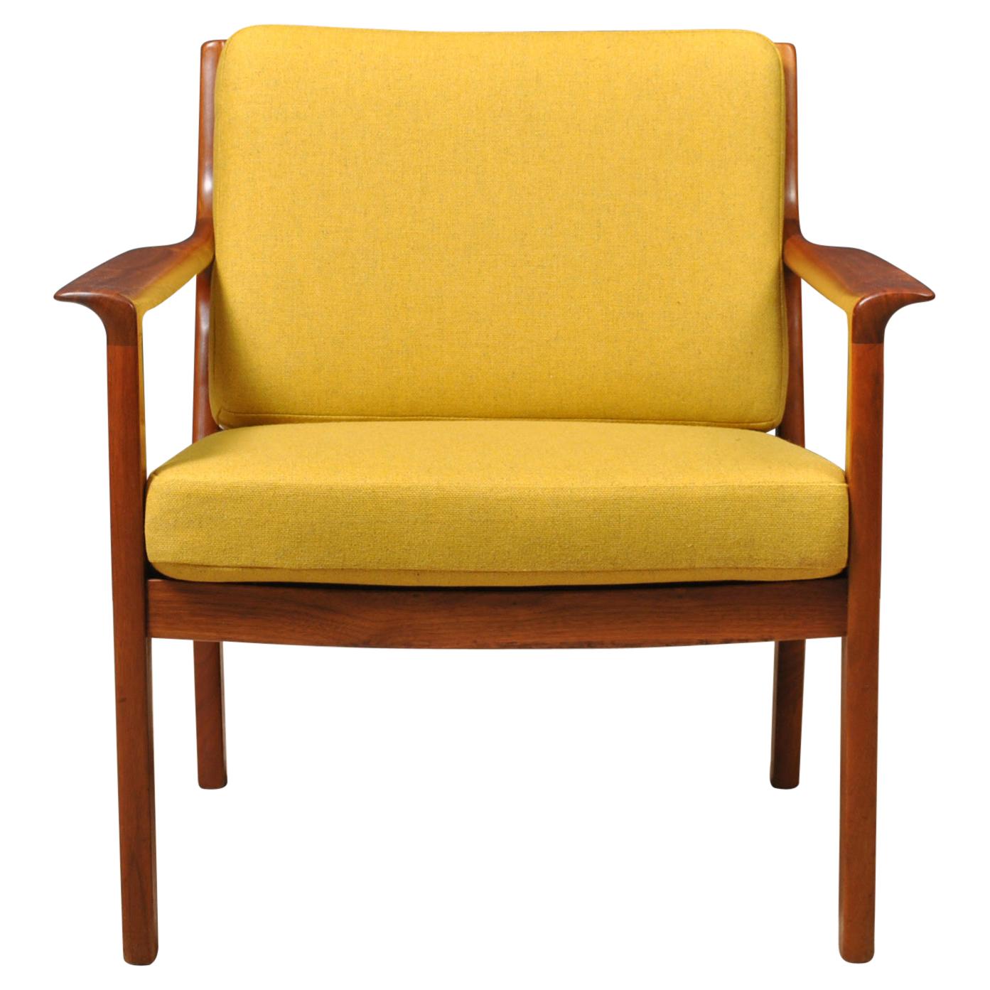 Midcentury Nordic Lounge Chair