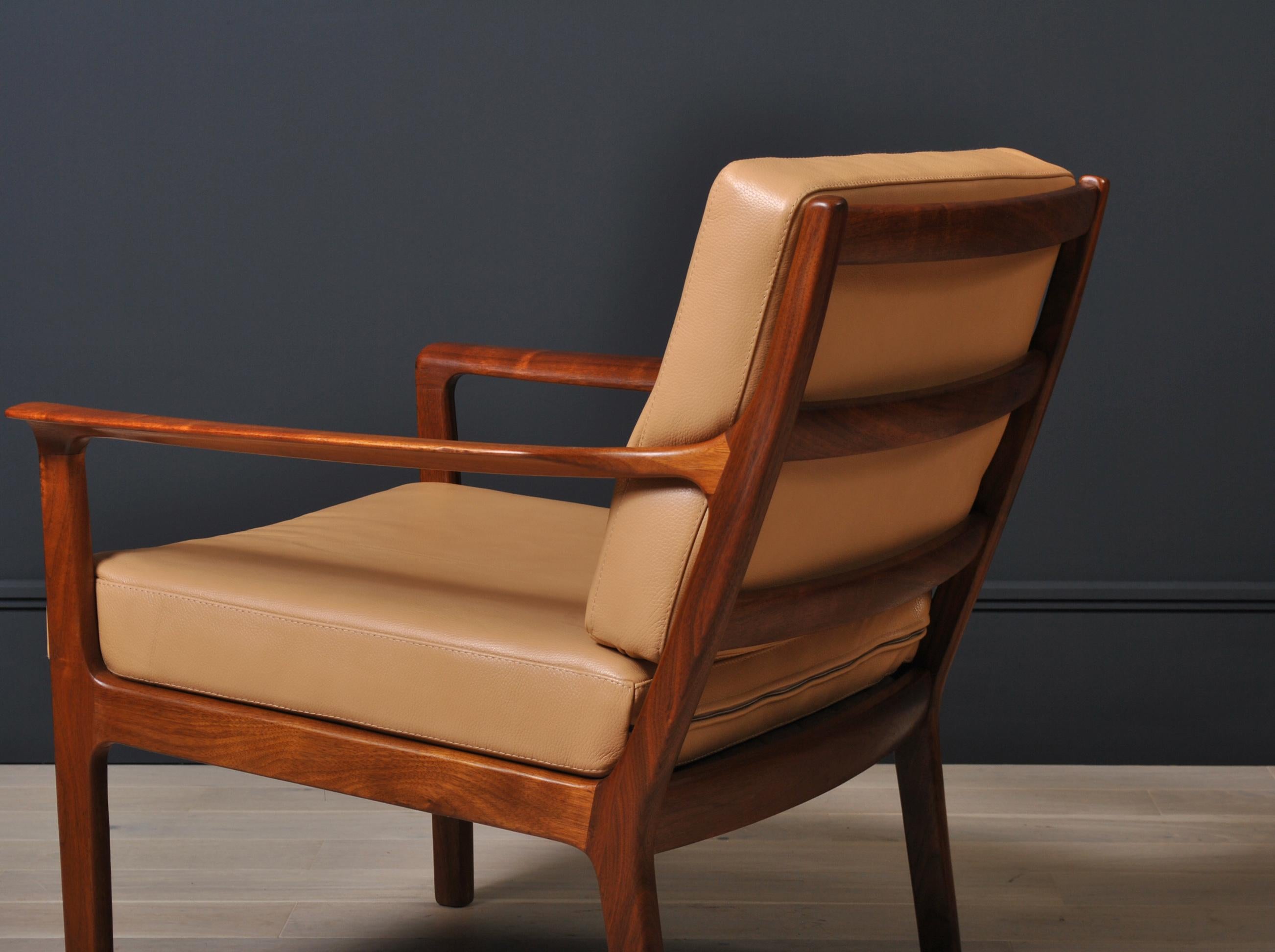 Midcentury Nordic Lounge Chairs, Teak & Leather 4