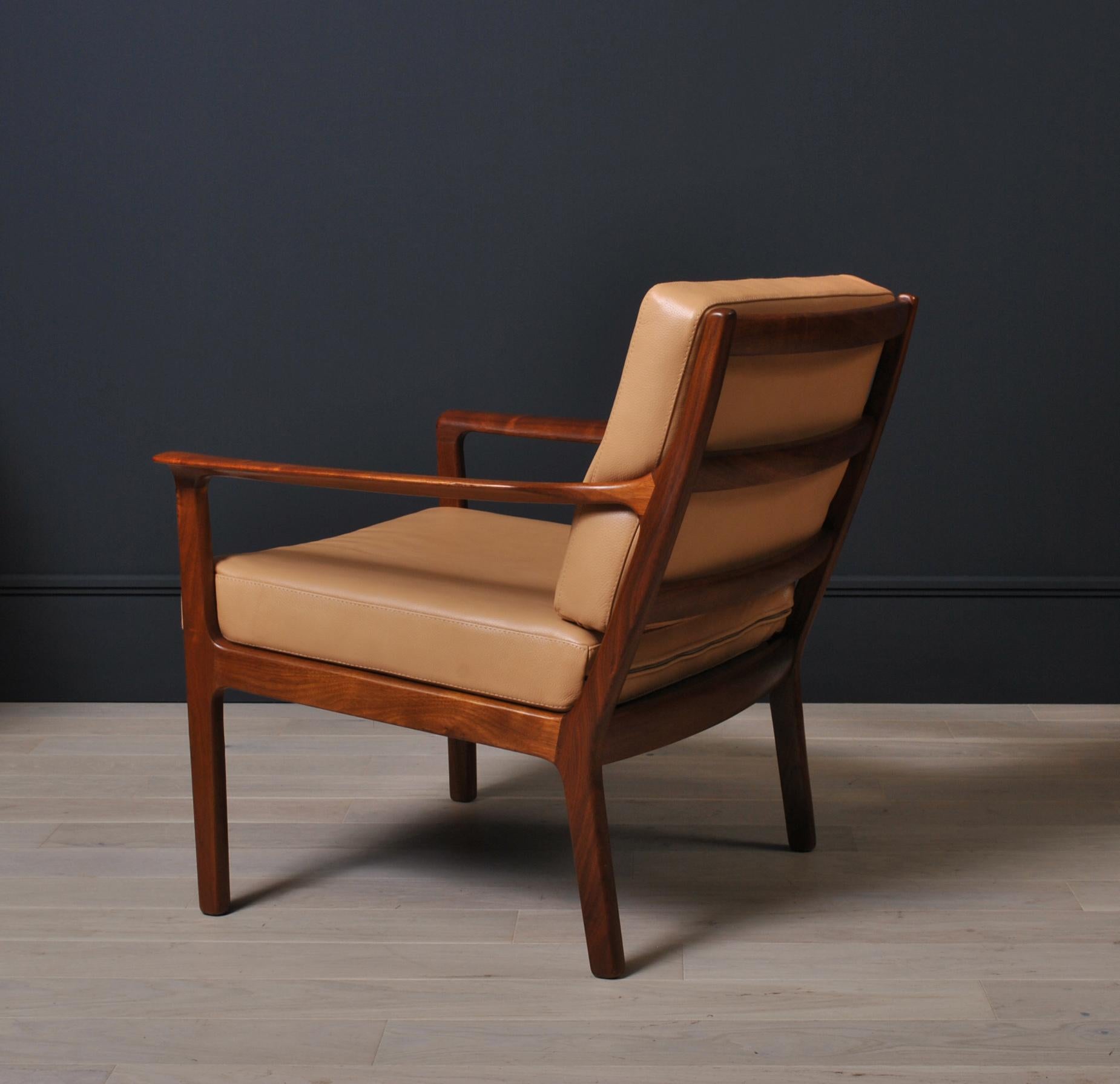 Midcentury Nordic Lounge Chairs, Teak & Leather 2