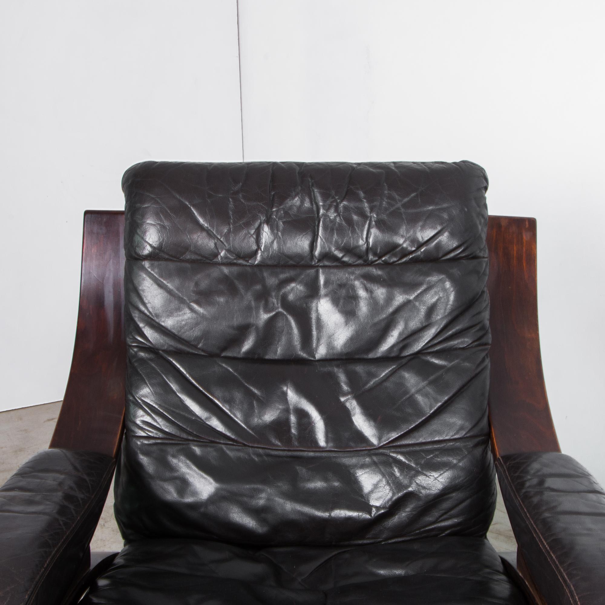 Midcentury Norwegian Leather Sofa and Armchair Set  8