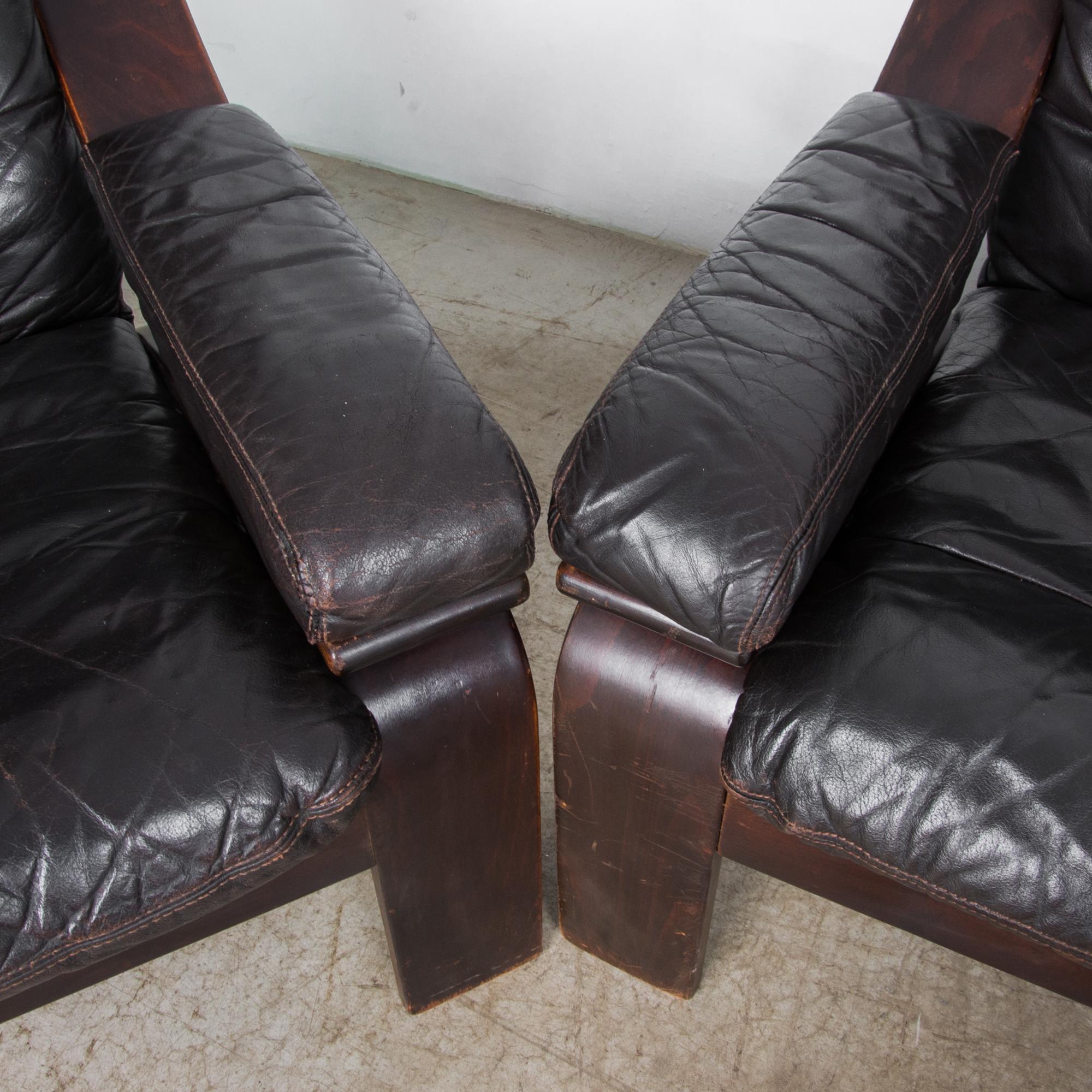 Midcentury Norwegian Leather Sofa and Armchair Set  9