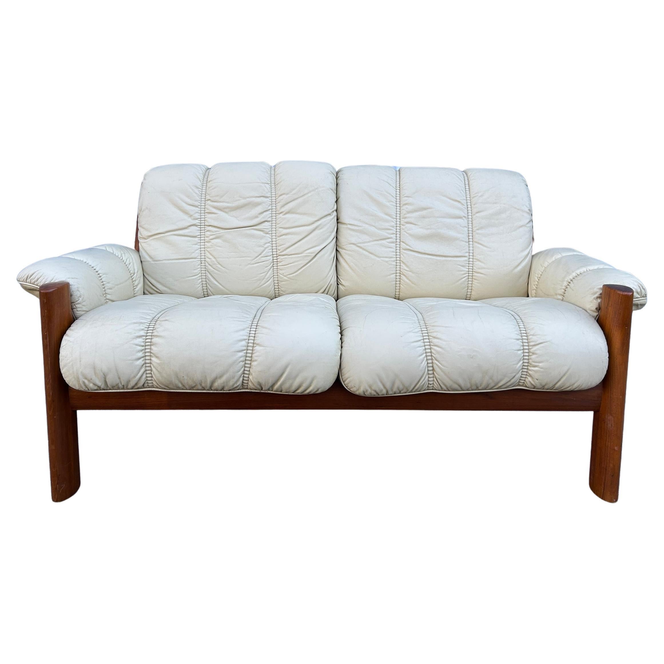 Mid-Century Norwegian Modern Ekornes Beige Leather Teak 2 Seater Sofa