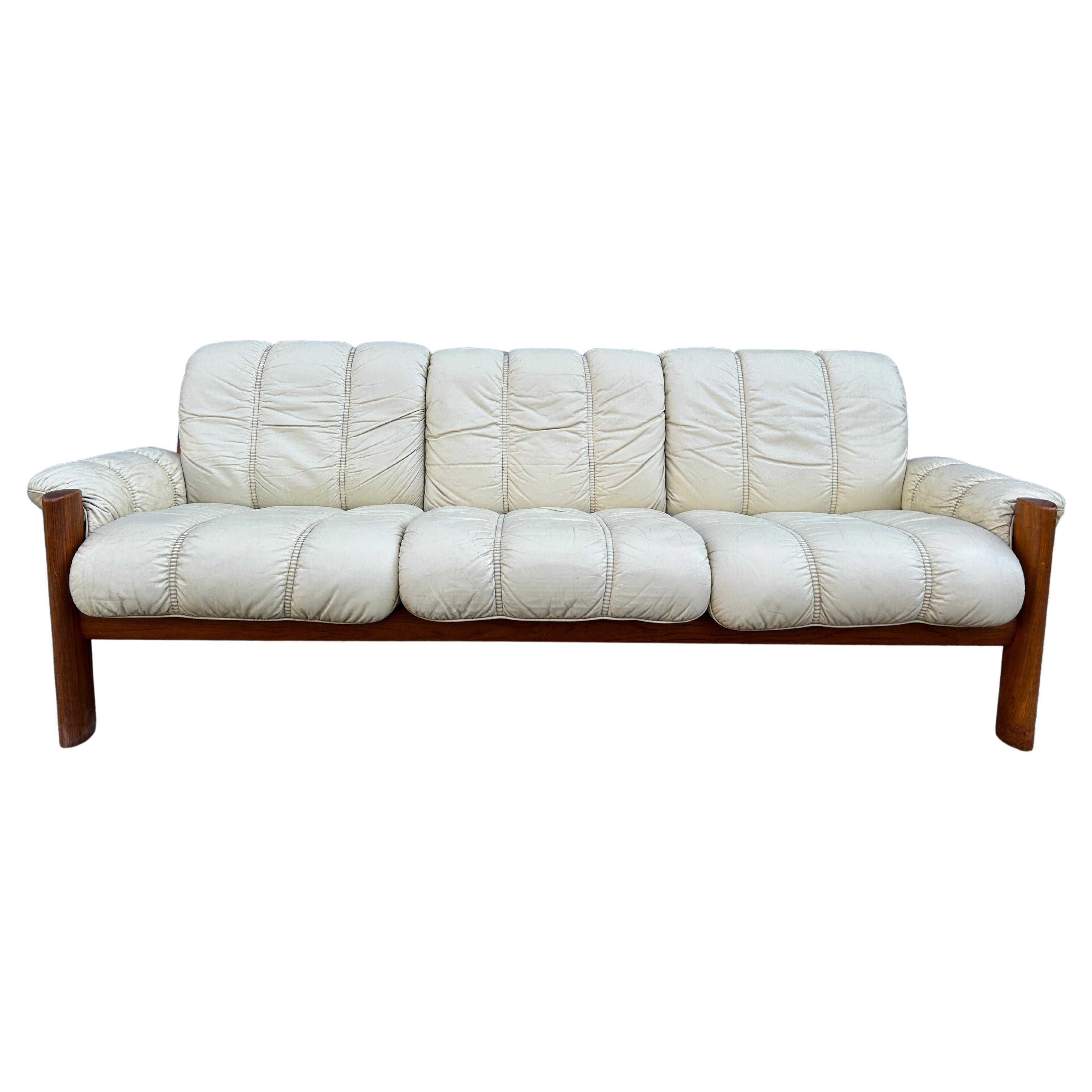 Mid-Century Norwegian Modern Ekornes Beige Leather Teak 3 Seater Sofa