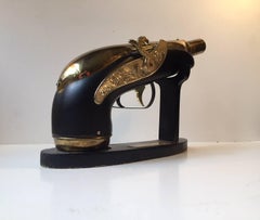 Midcentury Novelty, Musical Gun Decanter, Japan, 1960s