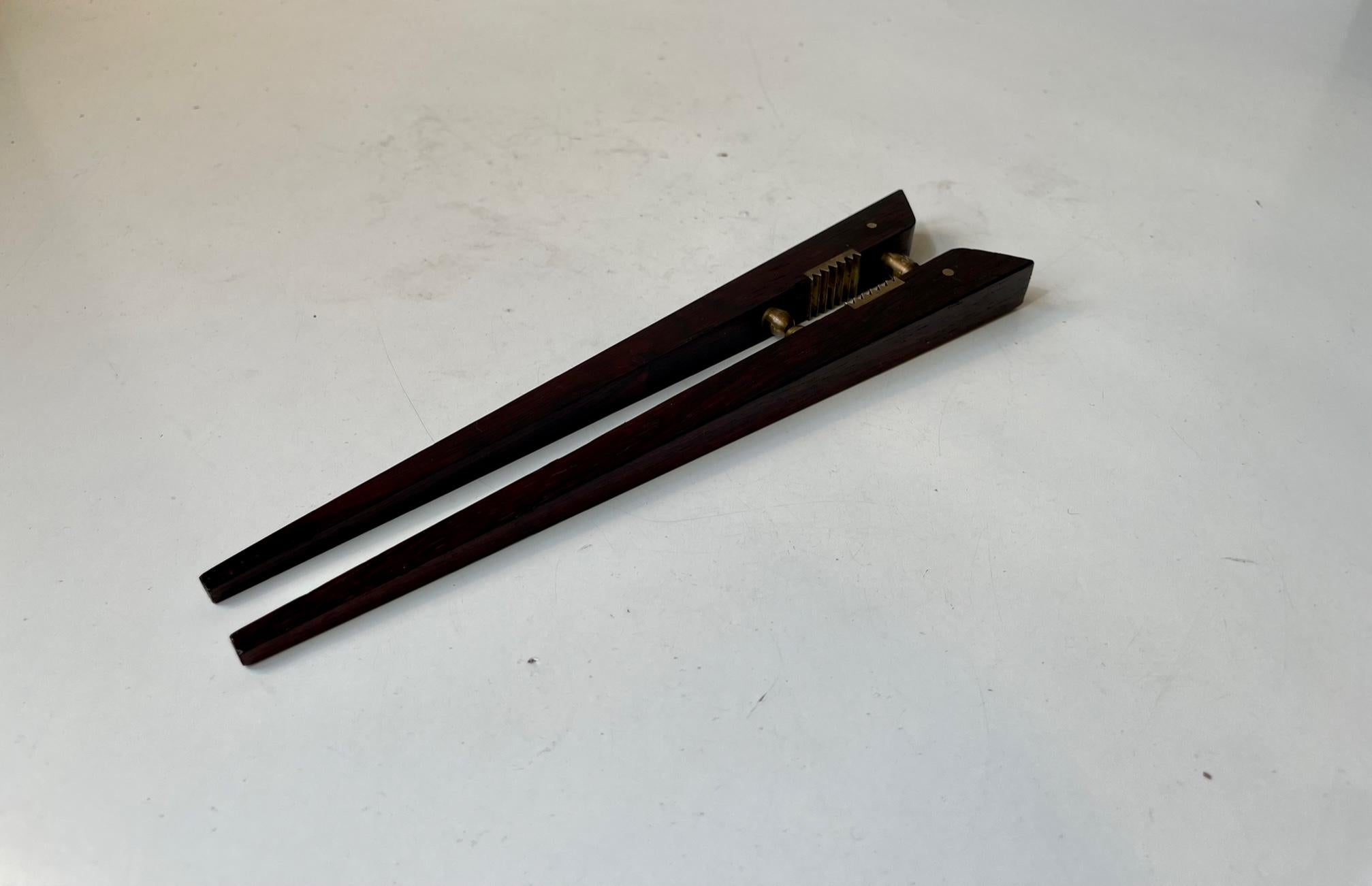 Midcentury Nutcracker in Rosewood & Brass by Poul Knudsen, 1960s In Good Condition For Sale In Esbjerg, DK