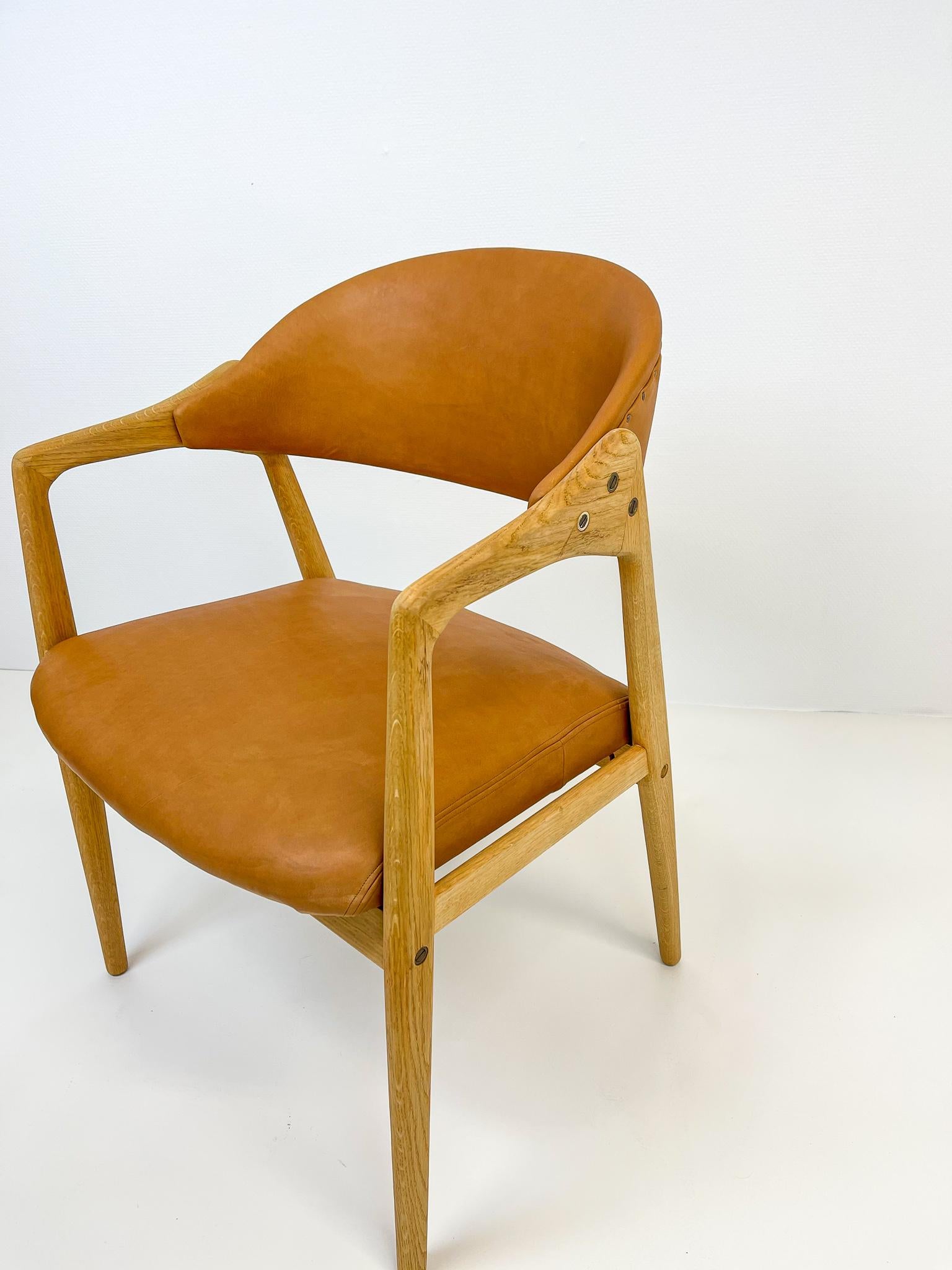 Midcentury Oak-Leather Desk Chair 