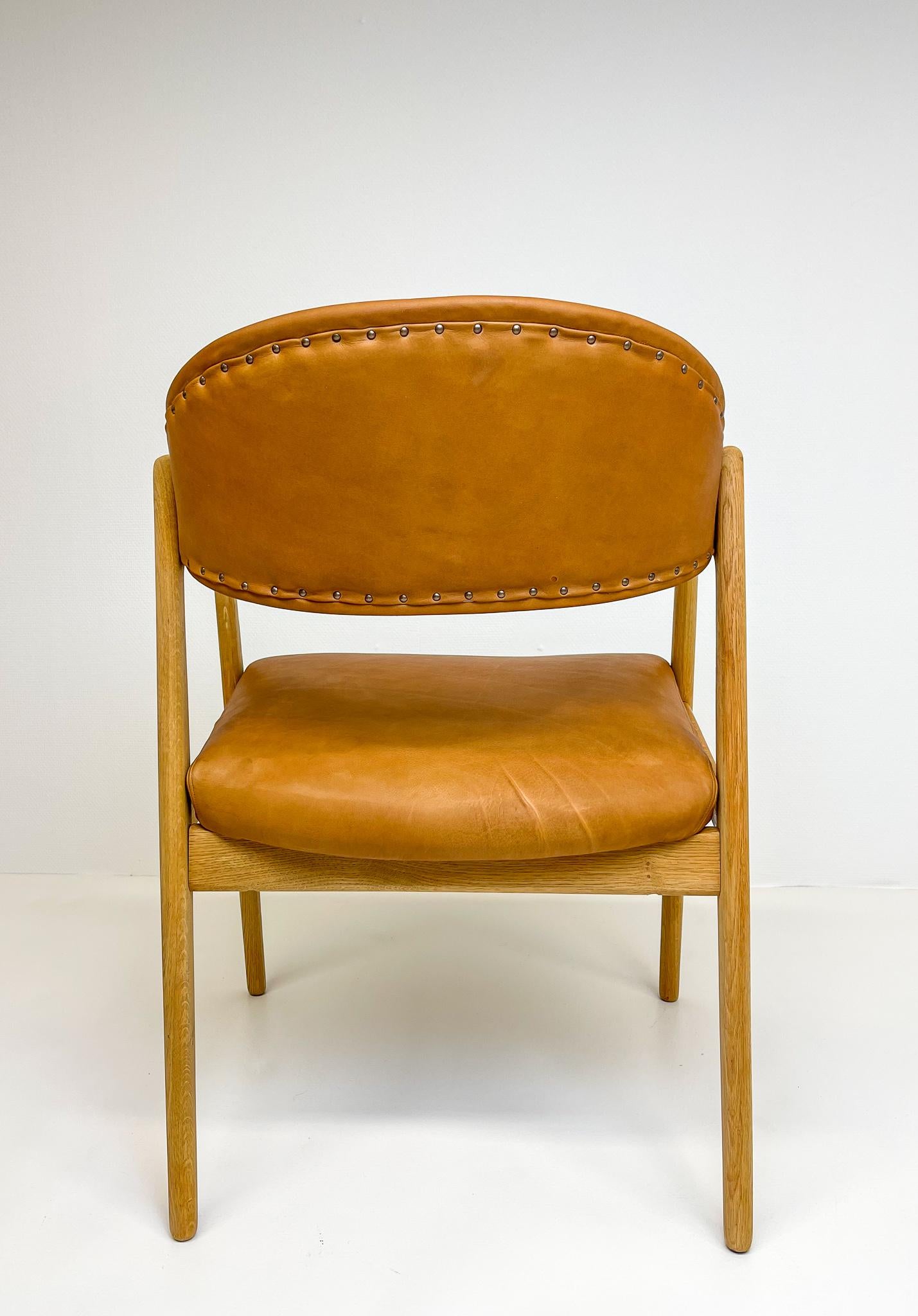 Midcentury Oak-Leather Desk Chair 