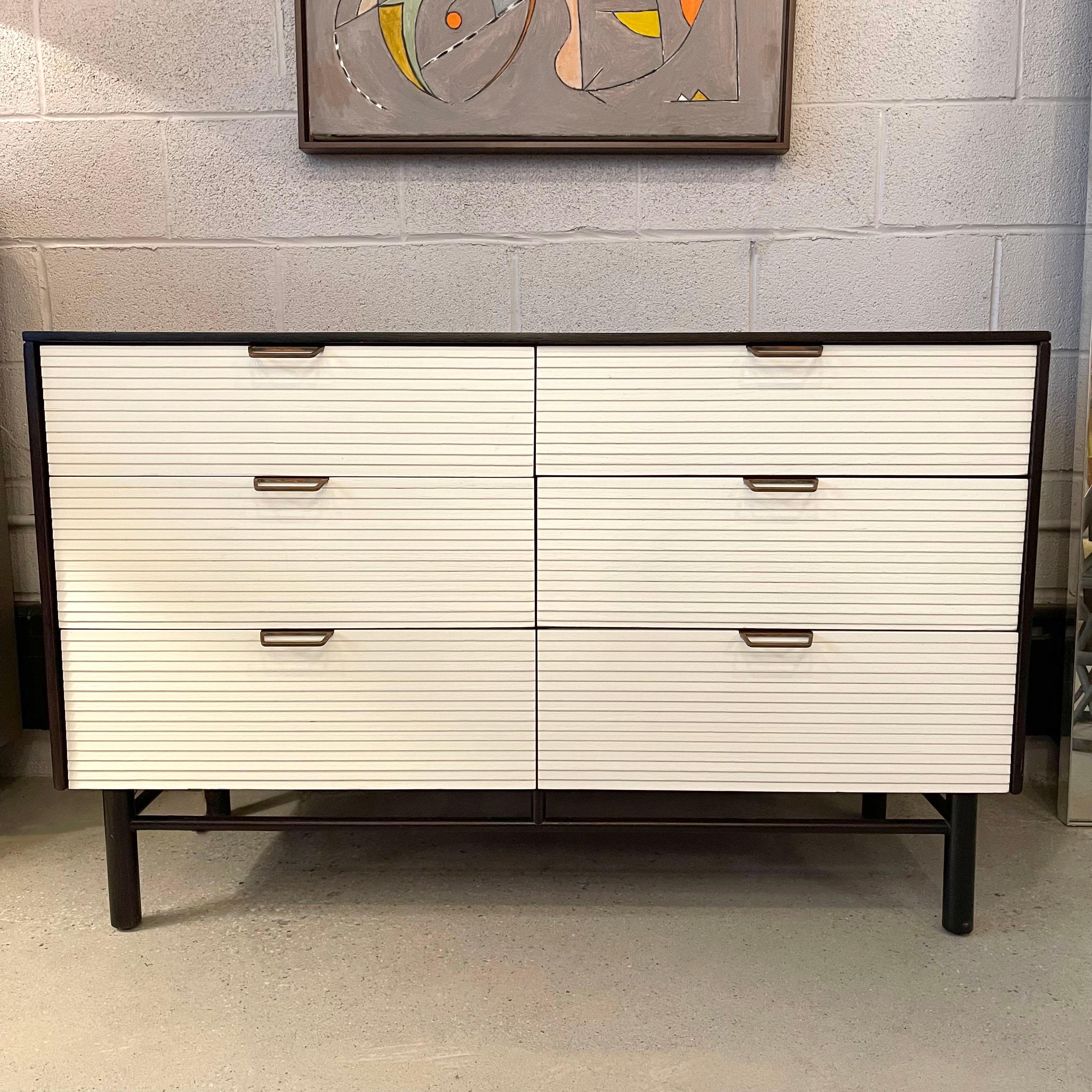 mengel dresser