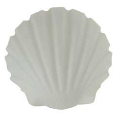 Lampada da parete a conchiglia in vetro opalino del Medioevo di Glashütte Limburg, anni '60