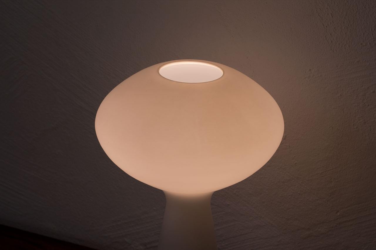 Midcentury Opaline Glass Table Lamp by Uno Westerberg for Böhlmarks, Sweden 4