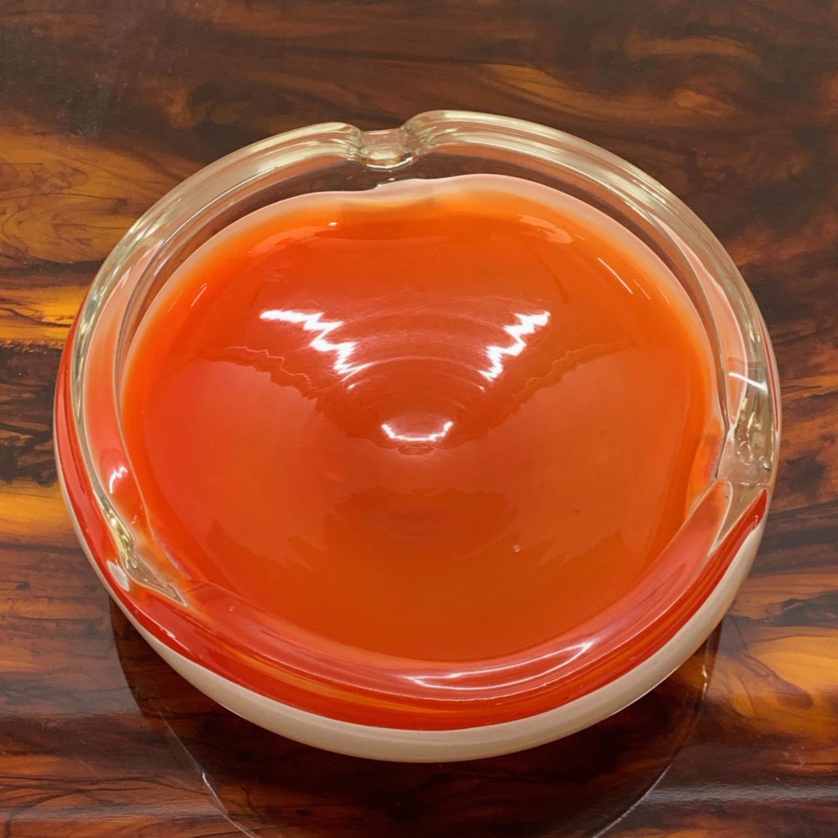 Midcentury Orange and White Murano Glass Italian Bowl or Ashtray, 1960s For Sale 3