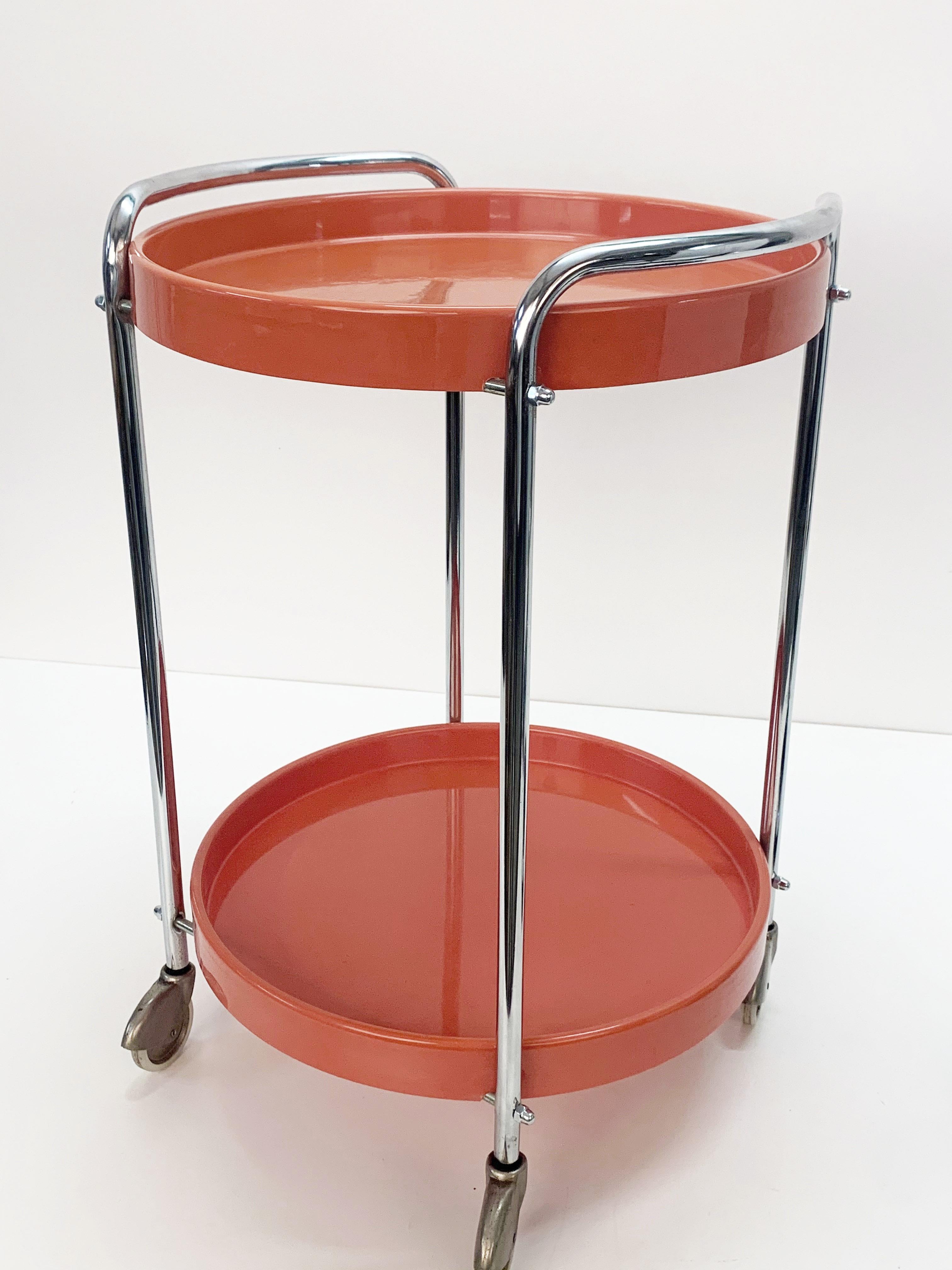 Mid-Century Modern Midcentury Orange Plastic and Metal Chrome Round Italian Bar Cart, 1950s