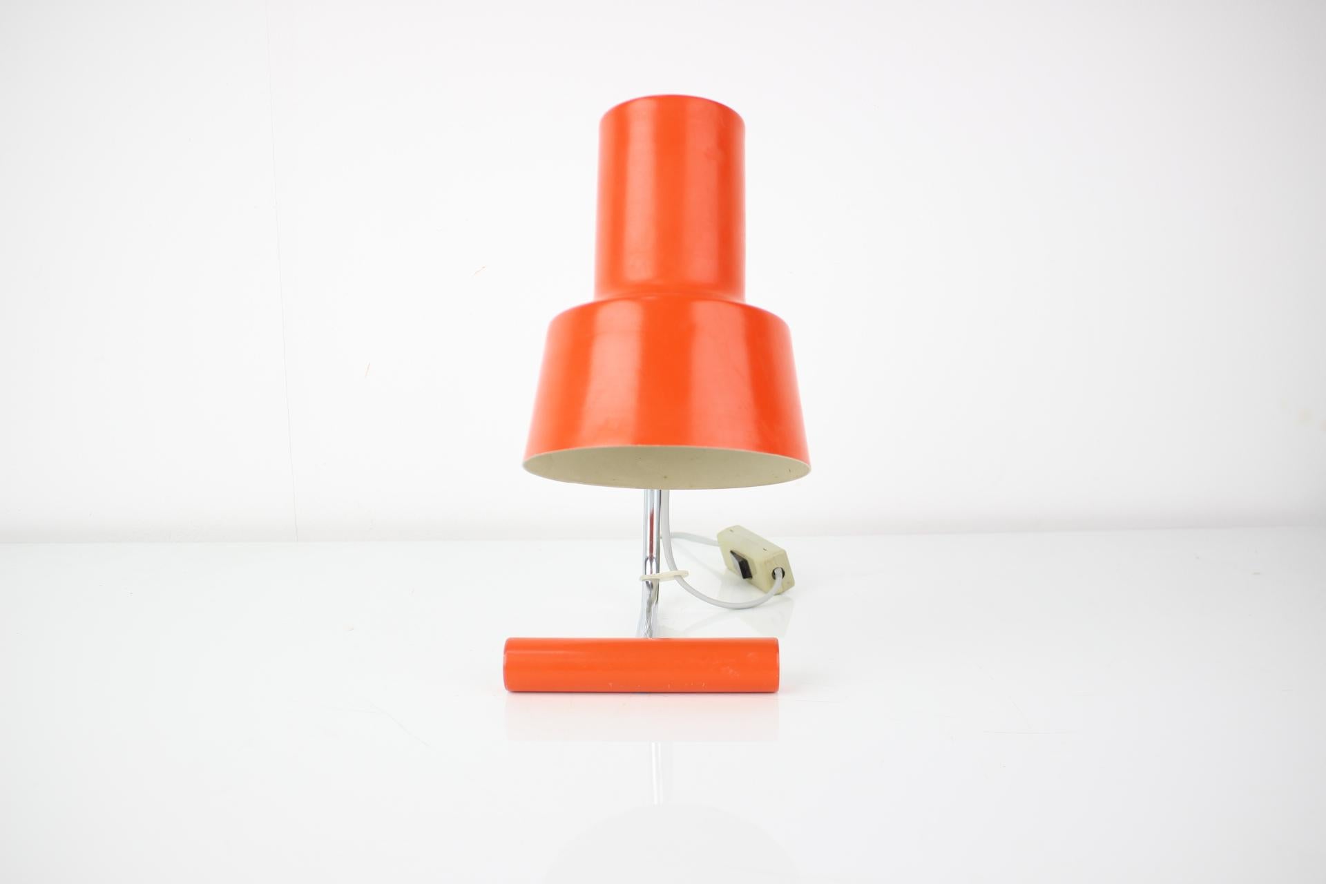 Tchèque Lampe de bureau orange du milieu du siècle dernier/Napako conçue par Josef Hurka, 1970 en vente