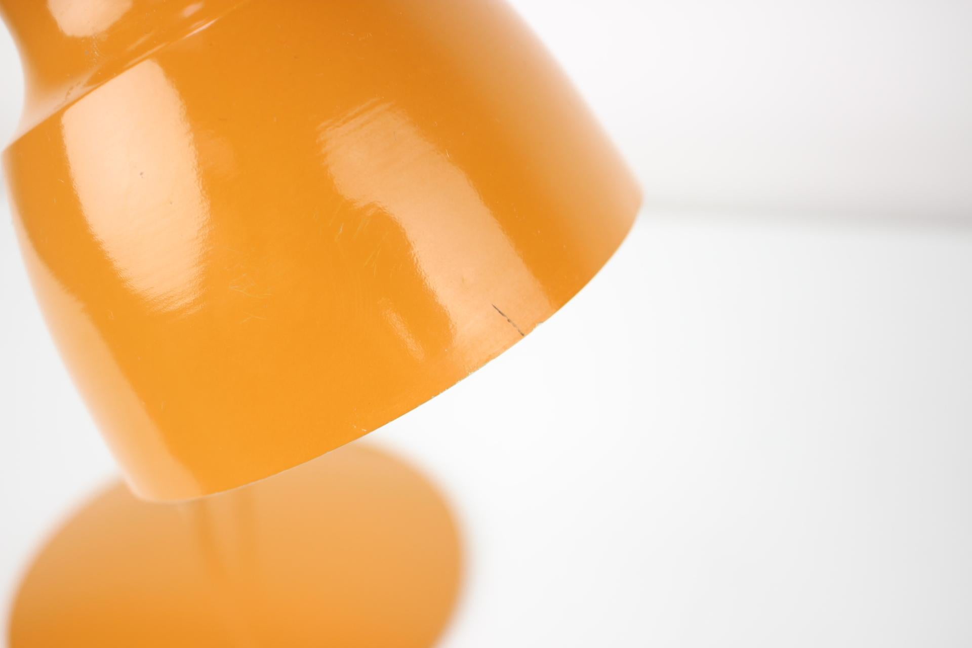 Métal Lampe de bureau orange du milieu du siècle dernier/Napako conçue par Josef Hurka, 1970 en vente