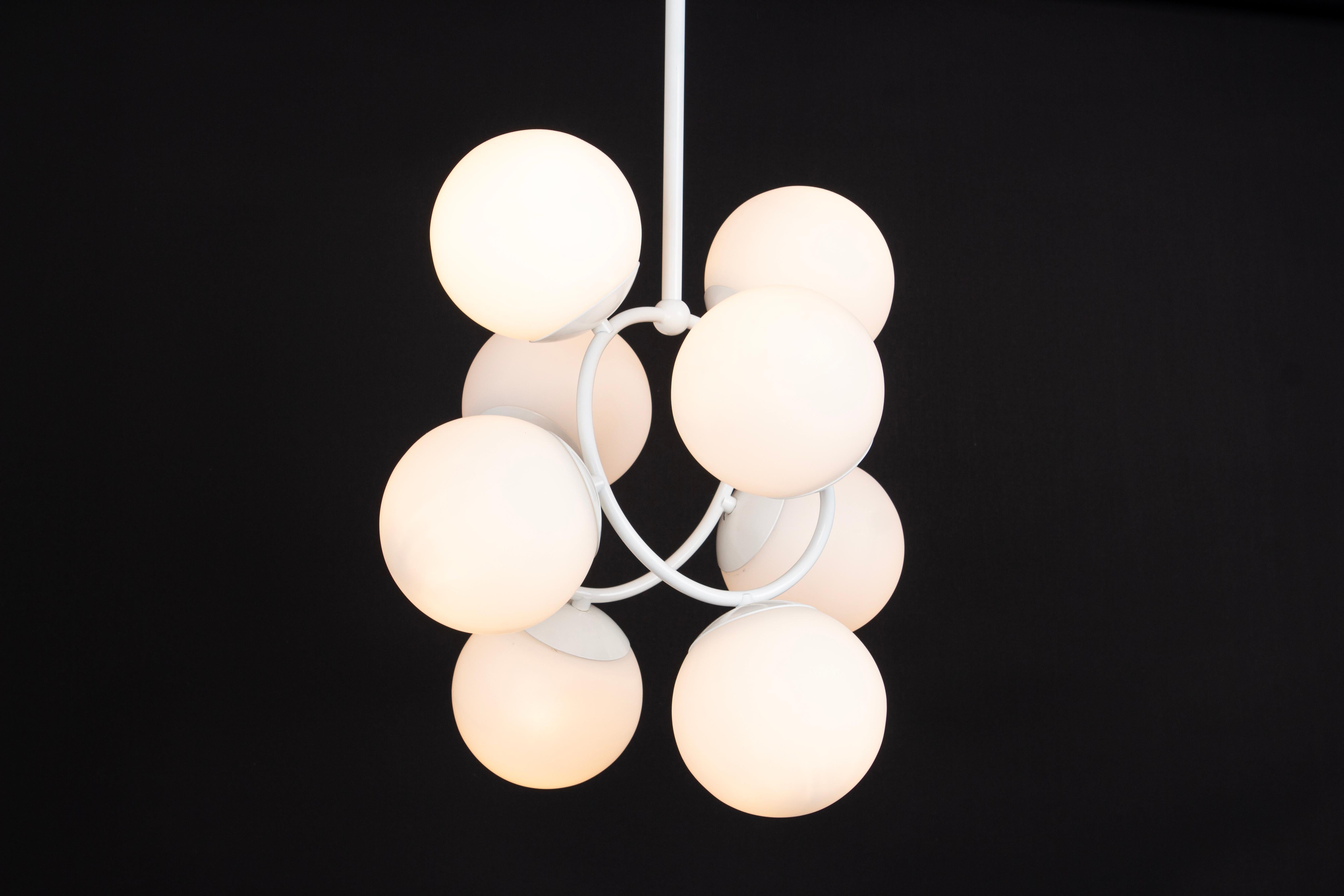 Lampada a sospensione orbitale del Medioevo di Kaiser, Germania, anni '60 in vendita 4