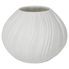 Midcentury Orbital Striated White Ceramic Vase by Martin Freyer for Rosenthal