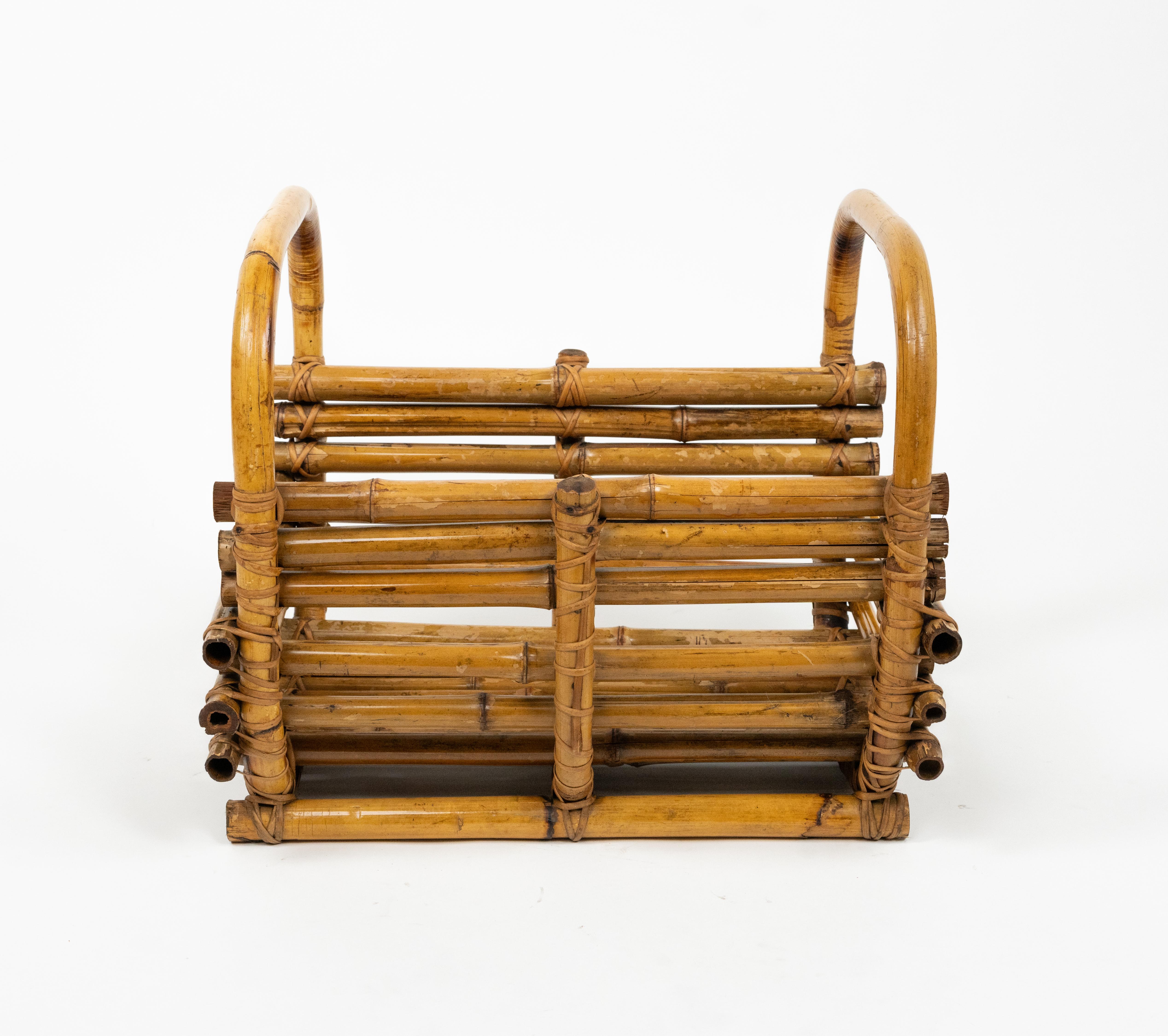 Italian Midcentury Organic Basket or Magazine Rack in Cane Bamboo & Rattan, Italy 1960s For Sale
