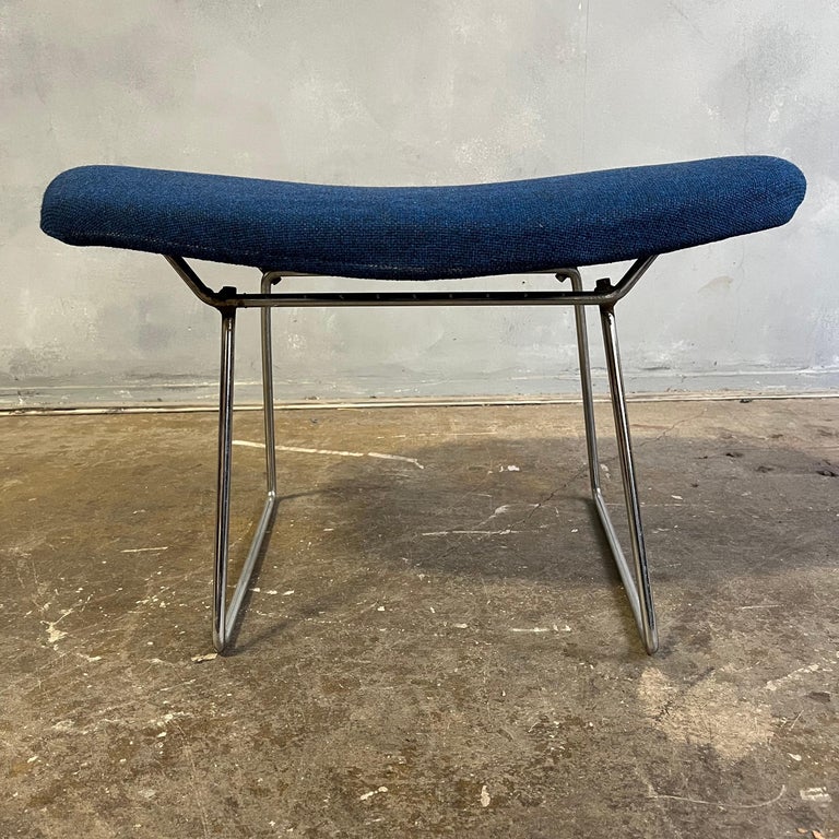 Original vintage ottoman designed by Harry Bertoia for knoll with chrome finish and original wool upholstery. In very good vintage condition. No rips or rust to chrome. Ready for use.