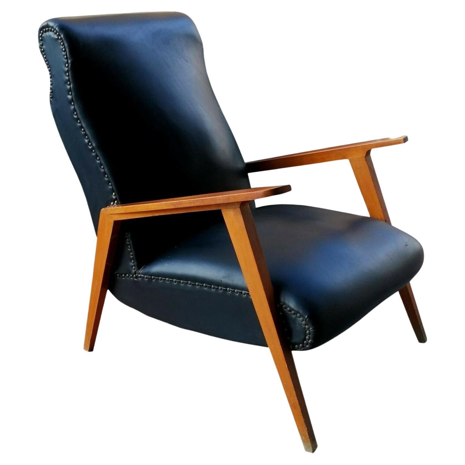 Midcentury Original Armchair in the Style of Paolo Buffa, 1960s