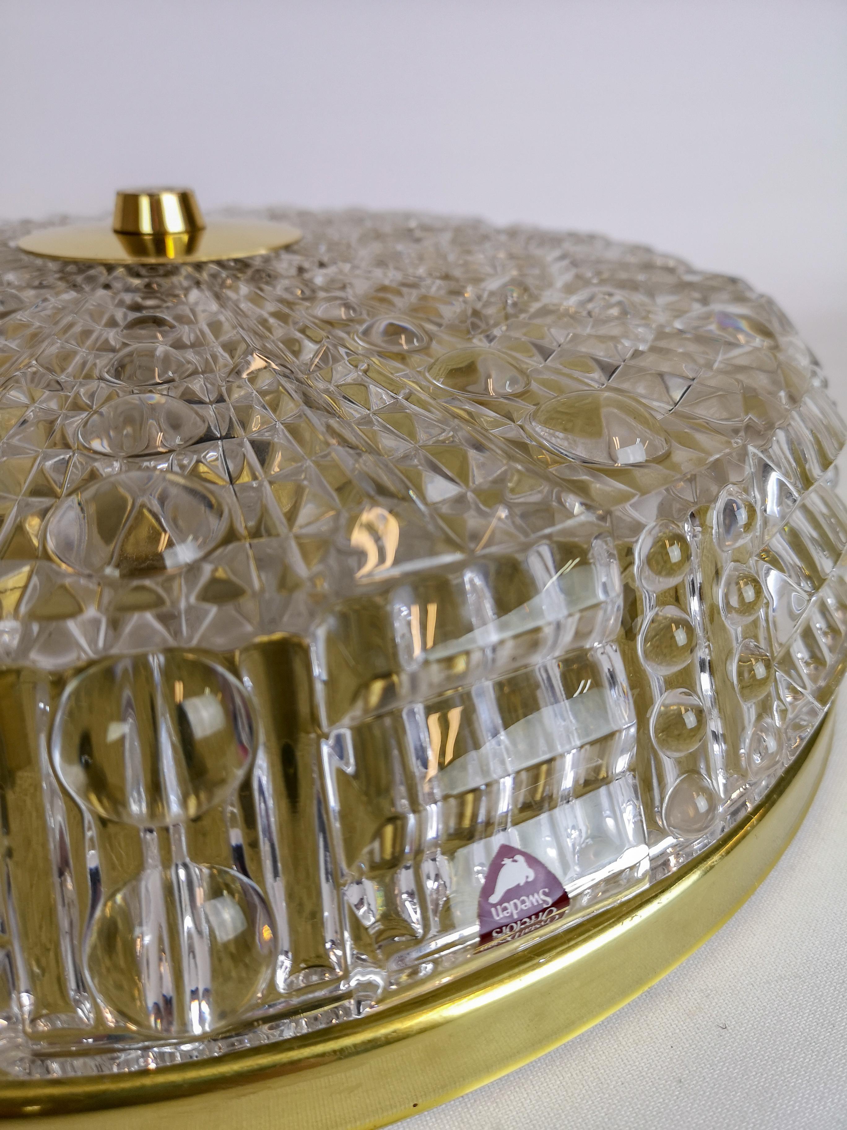 Ottone Lampada da soffitto in cristallo e ottone Orrefors del Medioevo, Carl Fagerlund, anni '70, Svezia in vendita
