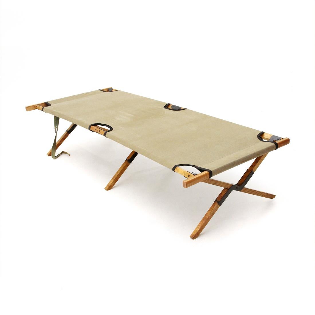 Mid-20th Century Midcentury Outdoor Daybed in Wood by Carlo Enrico Rava, 1940s