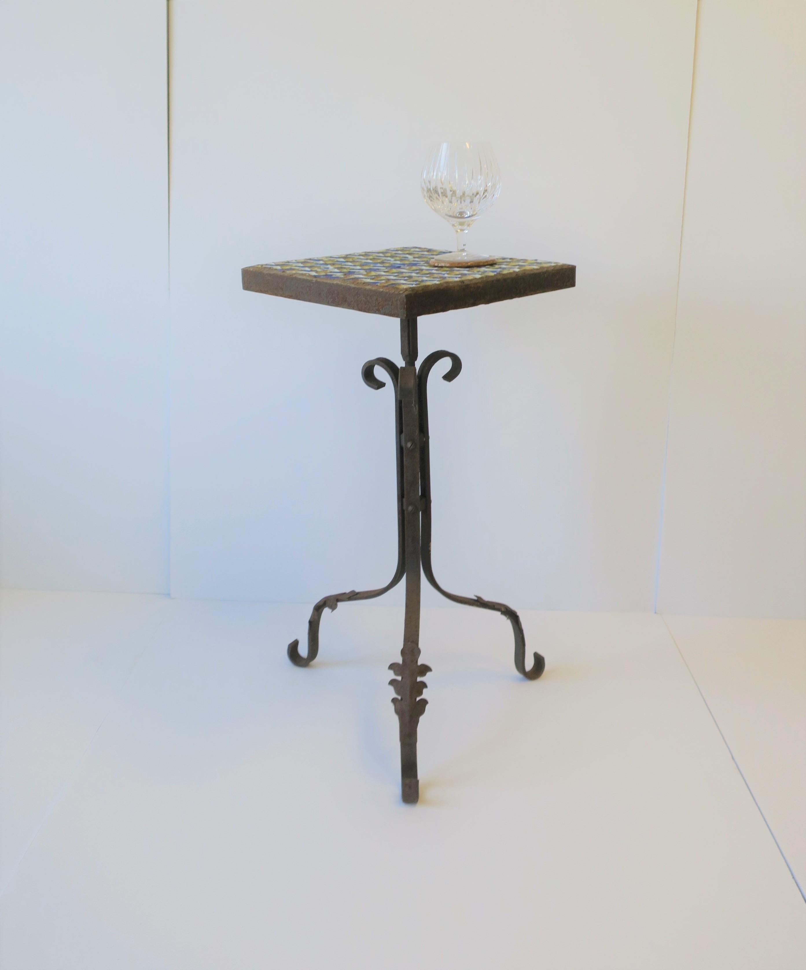Midcentury Outdoor Patio Side Table with Geometric Ceramic Top 3