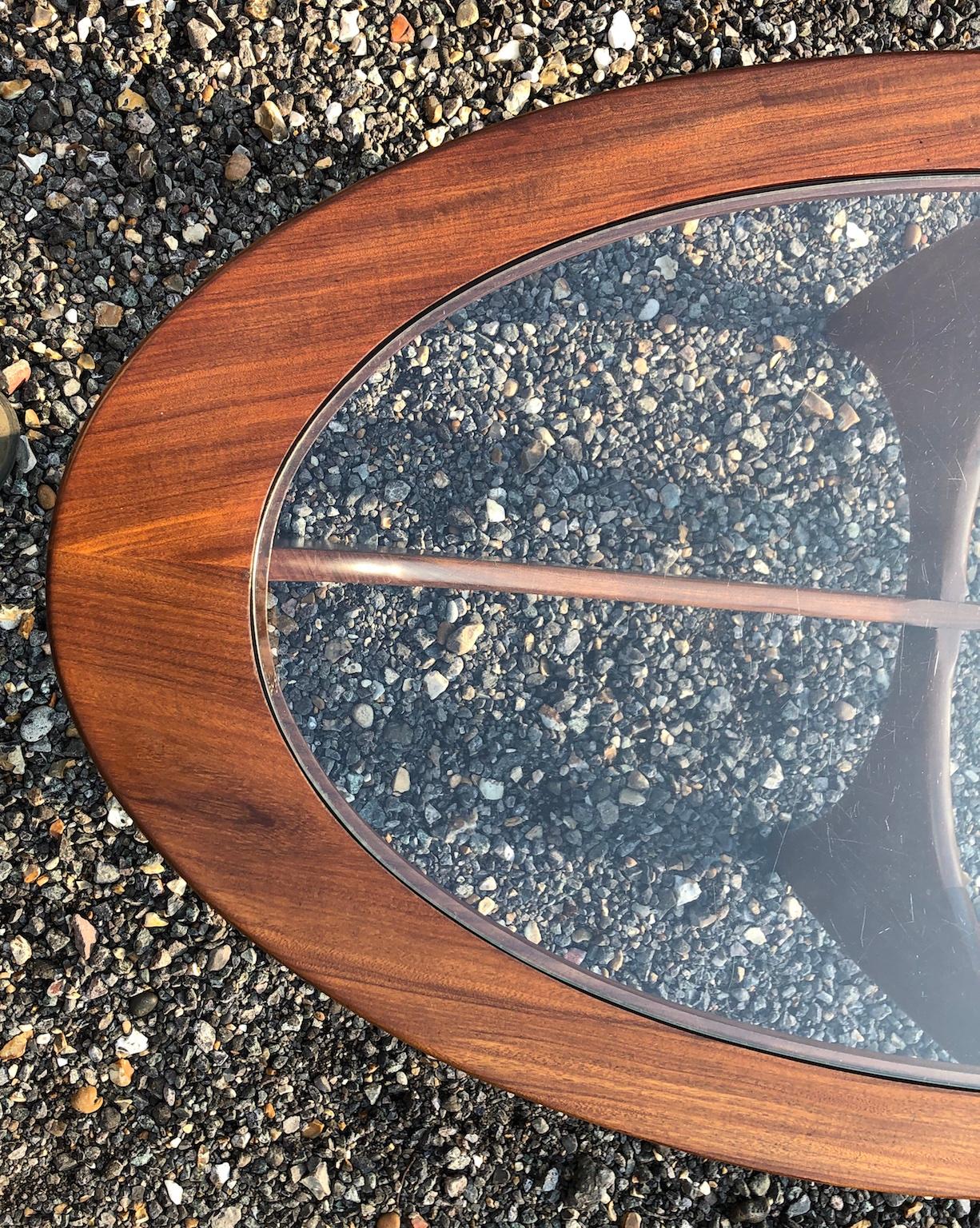 oval teak coffee table