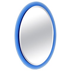 Specchio da parete ovale blu del Medioevo di Metalvetro Galvorame, Italia 1960s