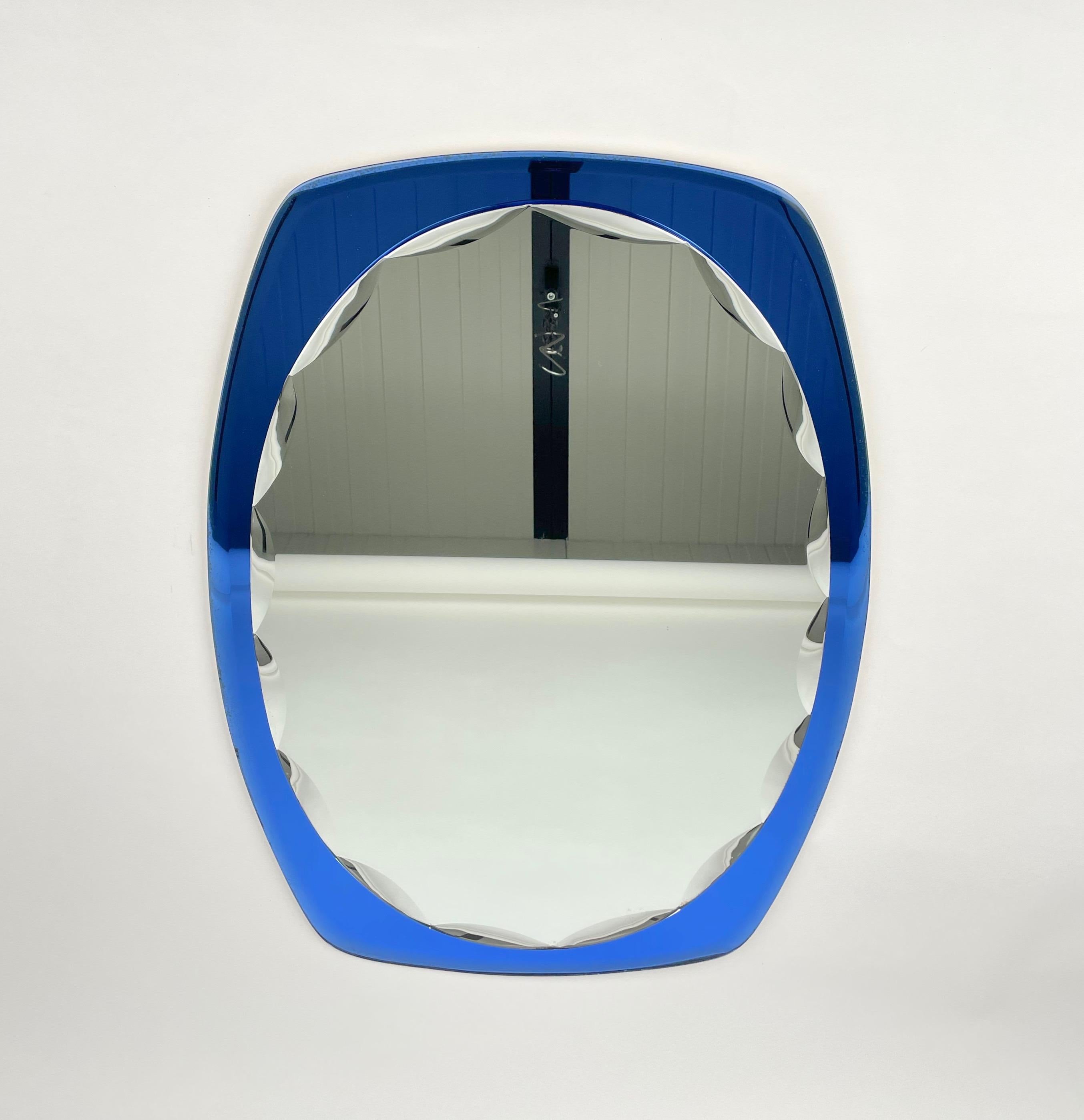 Midcentury Oval Wall Mirror Blue by Cristal Art, Italy, 1960s In Good Condition For Sale In Rome, IT
