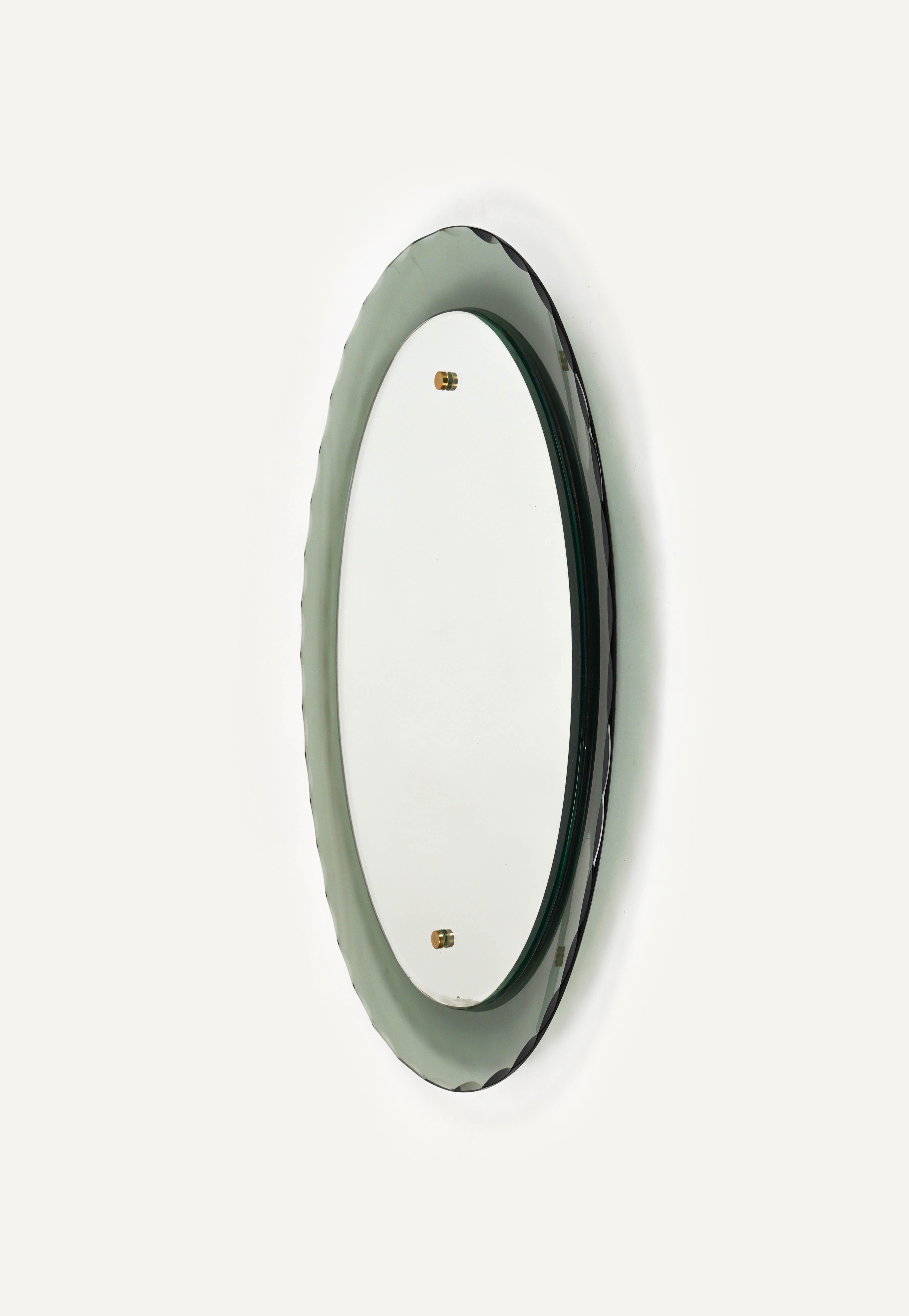 Midcentury Oval Wall Mirror whit Smoked Glass Frame by Cristal Arte, Italy 1960s For Sale 6